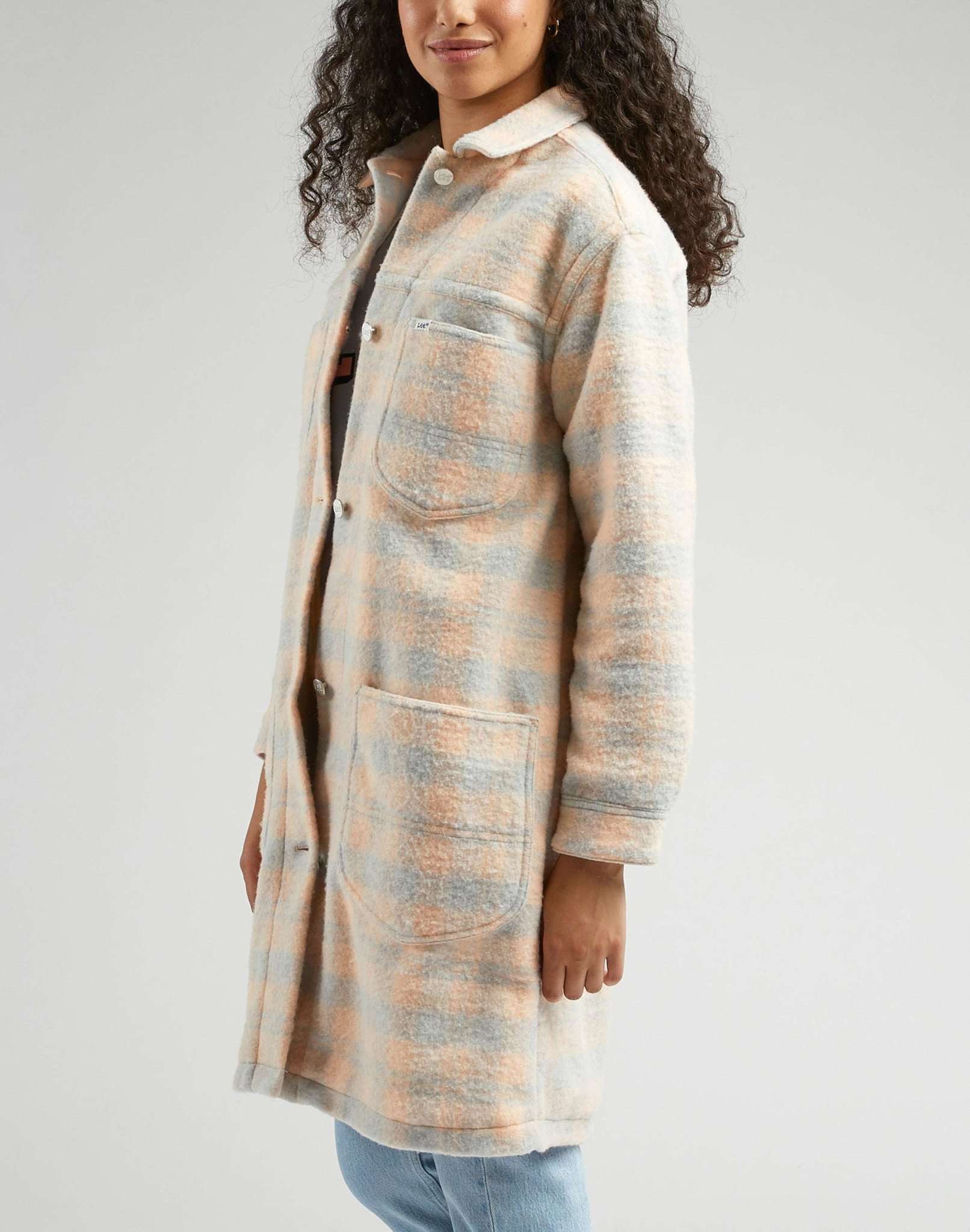 Elongated Chore Coat in Peach Buzz Jacken Lee