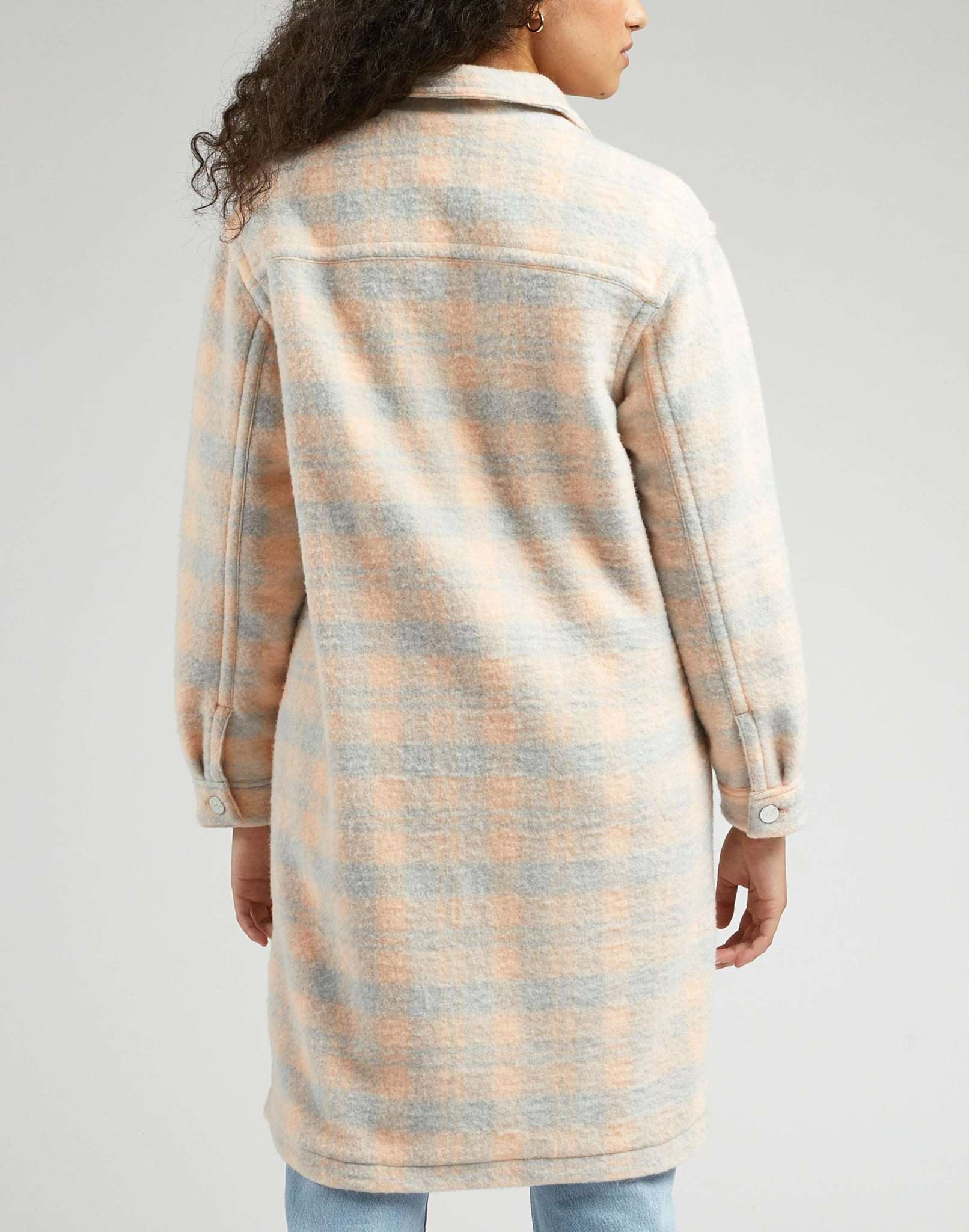 Elongated Chore Coat in Peach Buzz Jacken Lee   