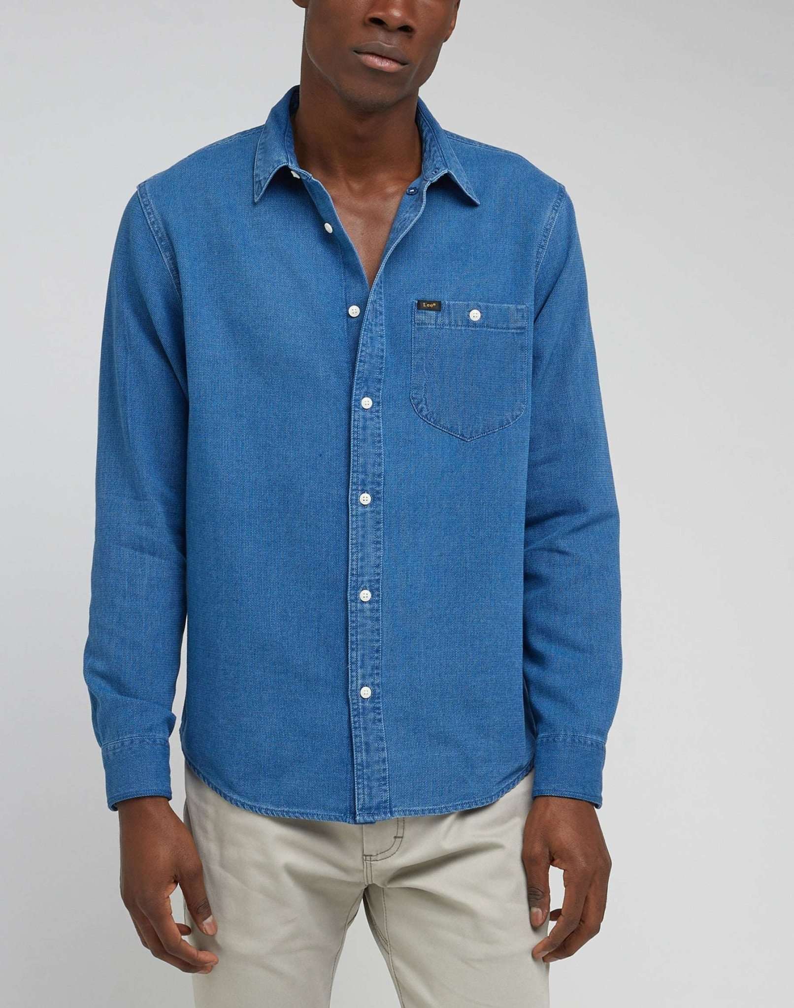 Riveted Shirt in Anthem Blue Jeanshemden Lee
