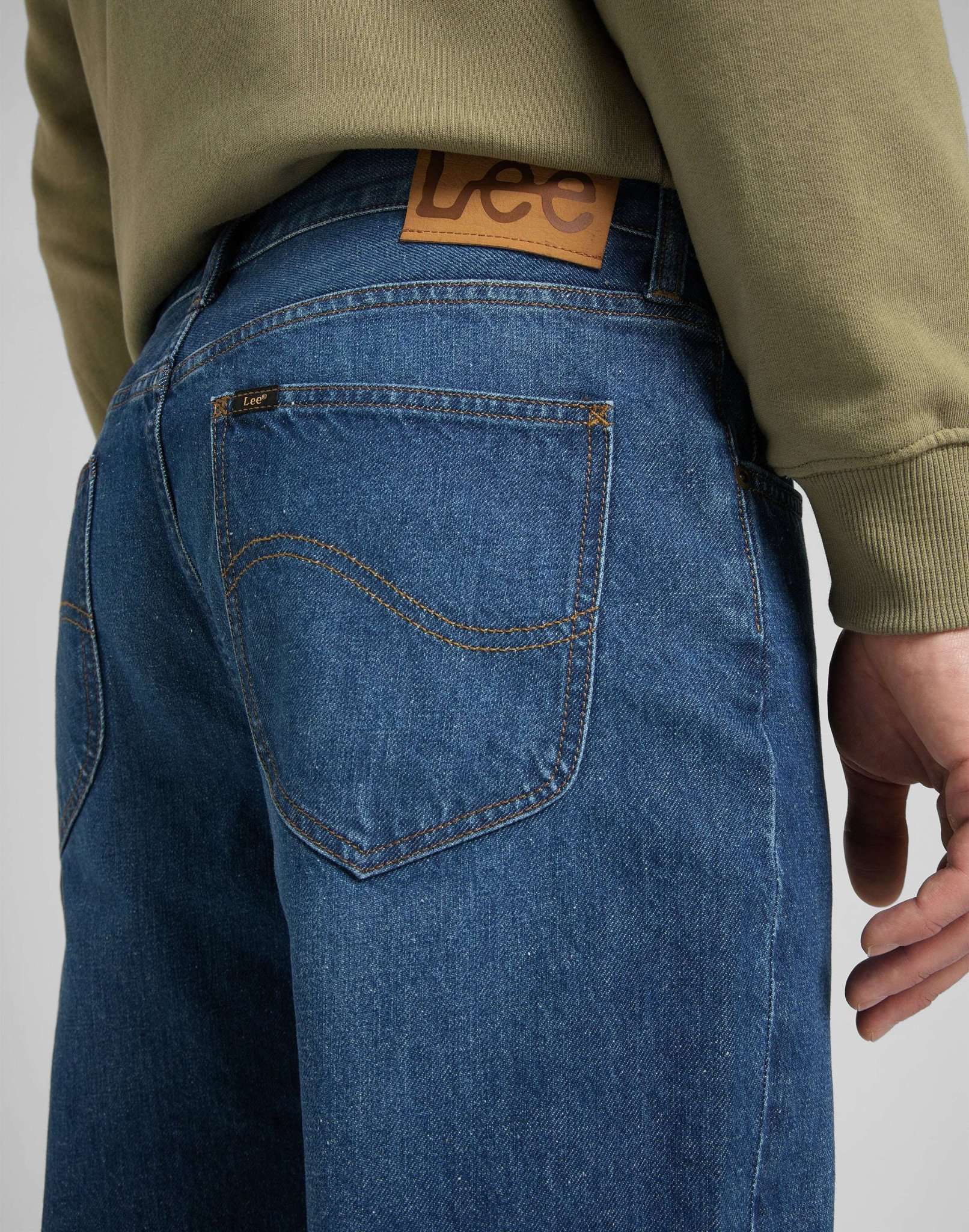 West in Mid Worn Bolton Jeans Lee