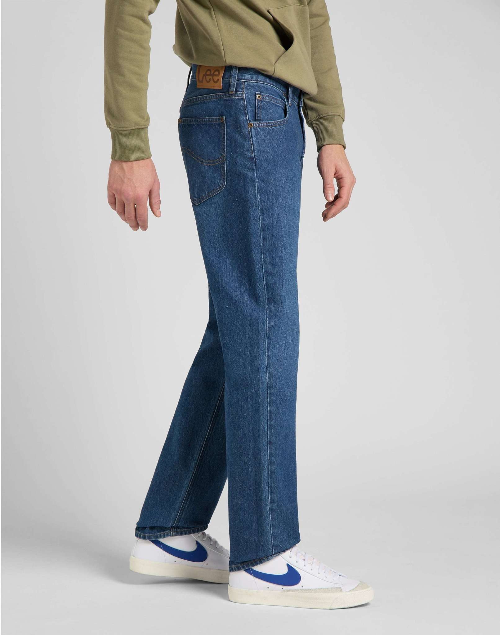 West in Mid Worn Bolton Jeans Lee