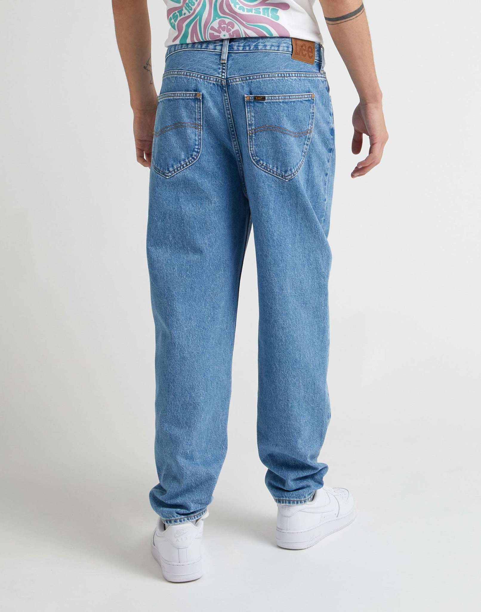 Easton in Stone Free Jeans Lee