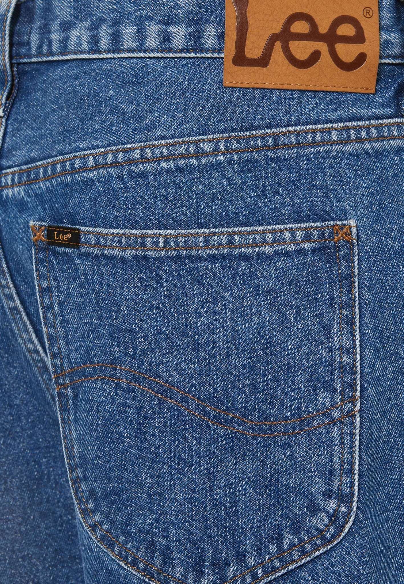 Easton in Old Time Favourite Jeans Lee