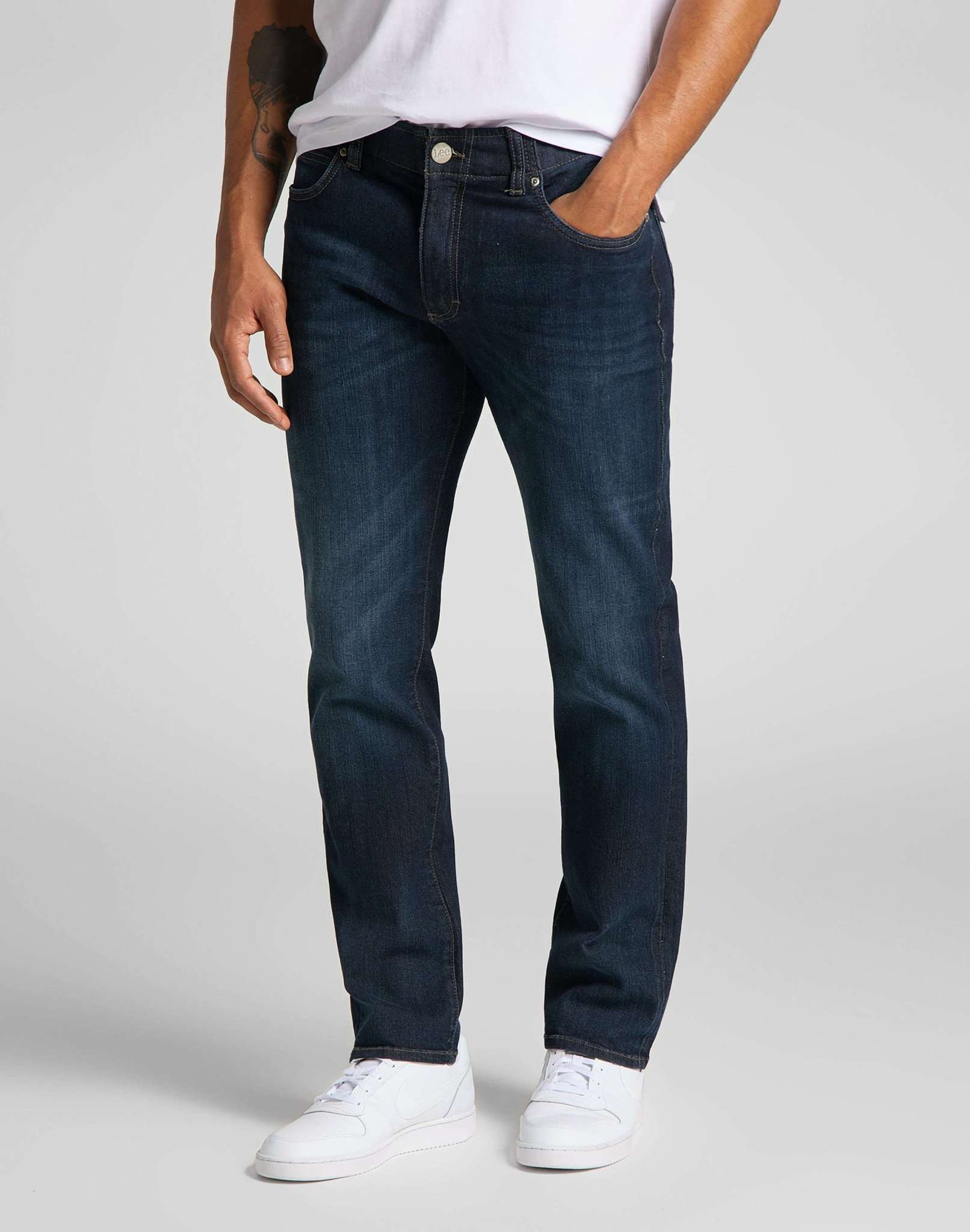Straight Fit XM in Trip Jeans Lee