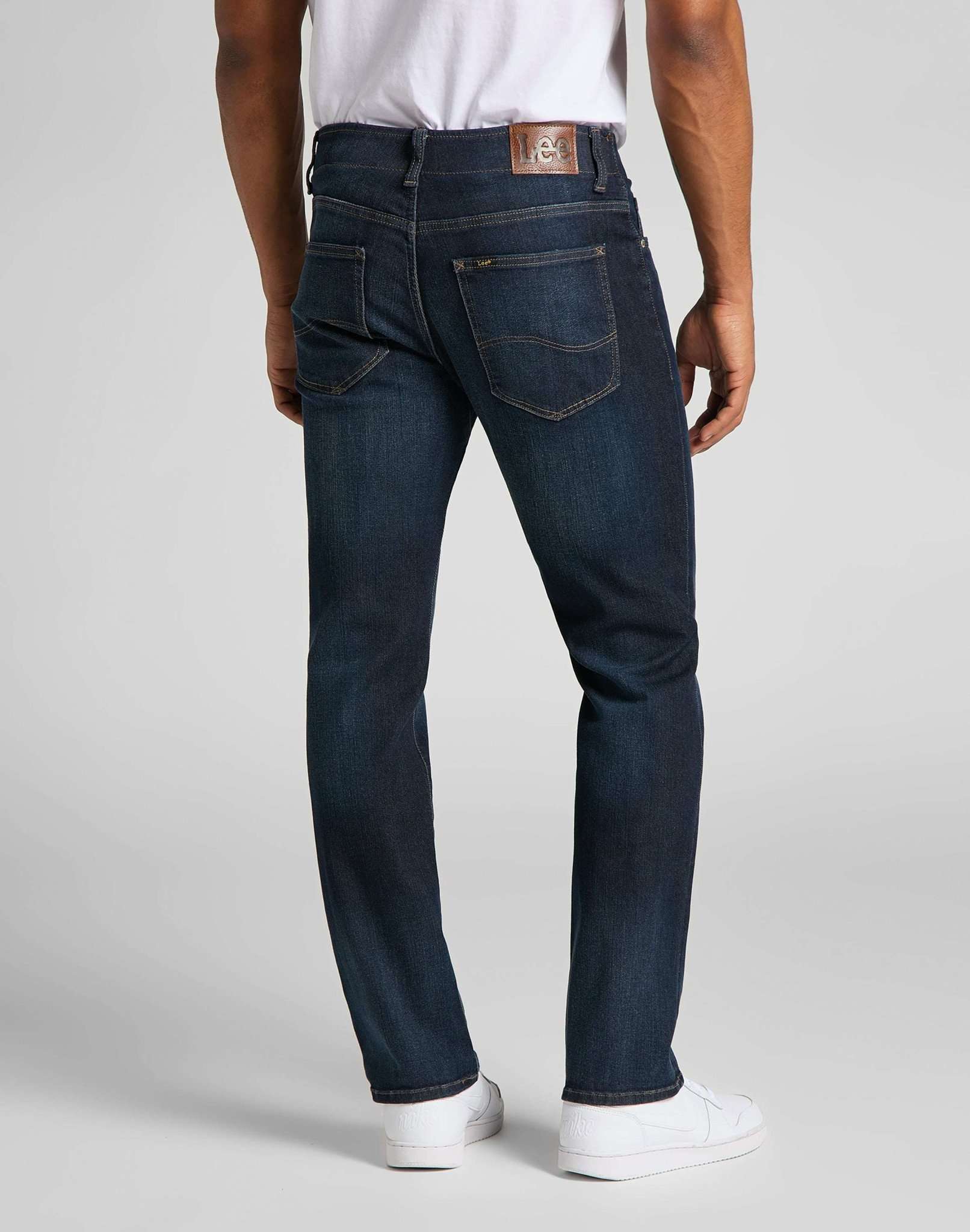 Straight Fit XM in Trip Jeans Lee