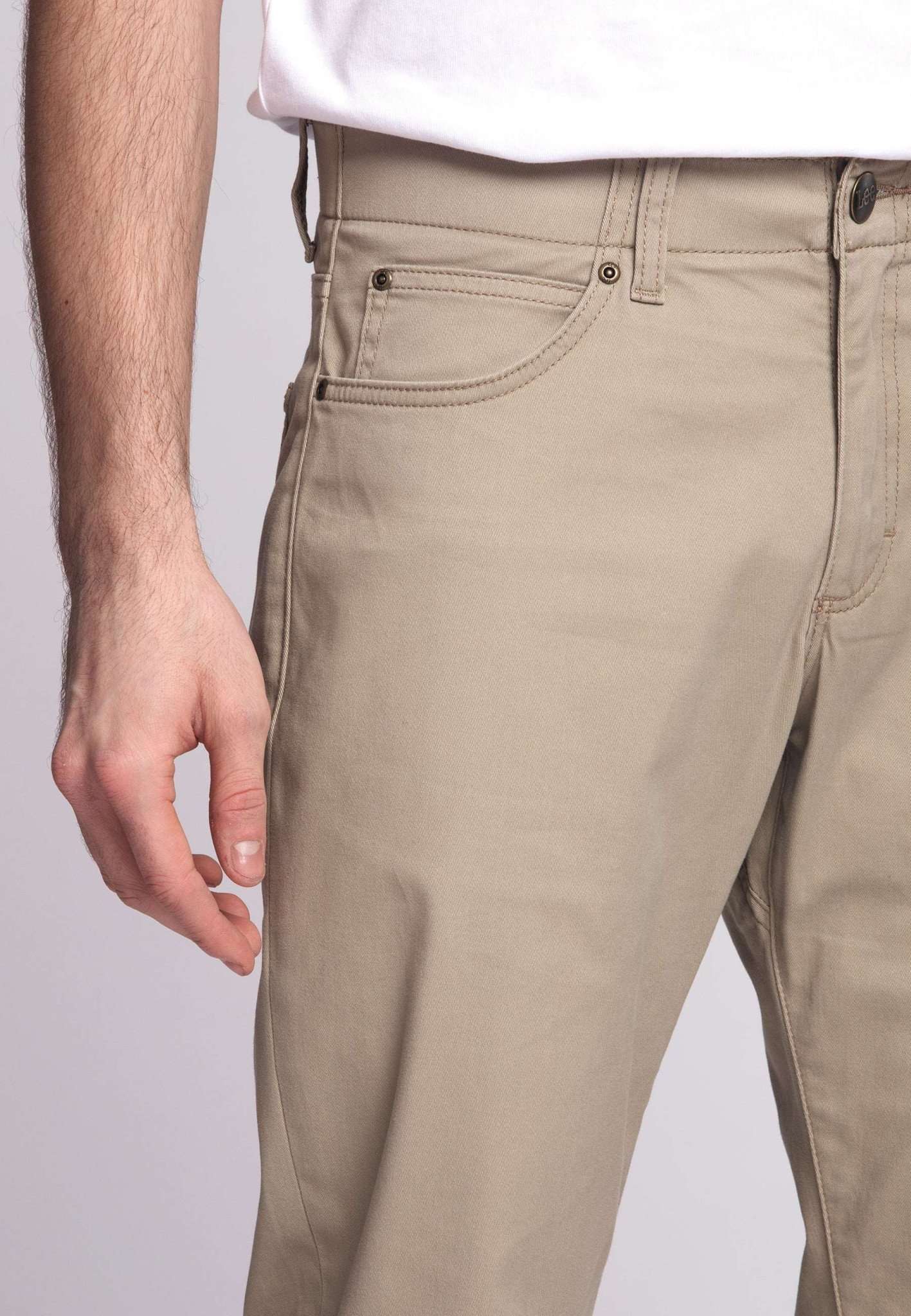 Straight Fit Mvp in KC Khaki Hosen Lee