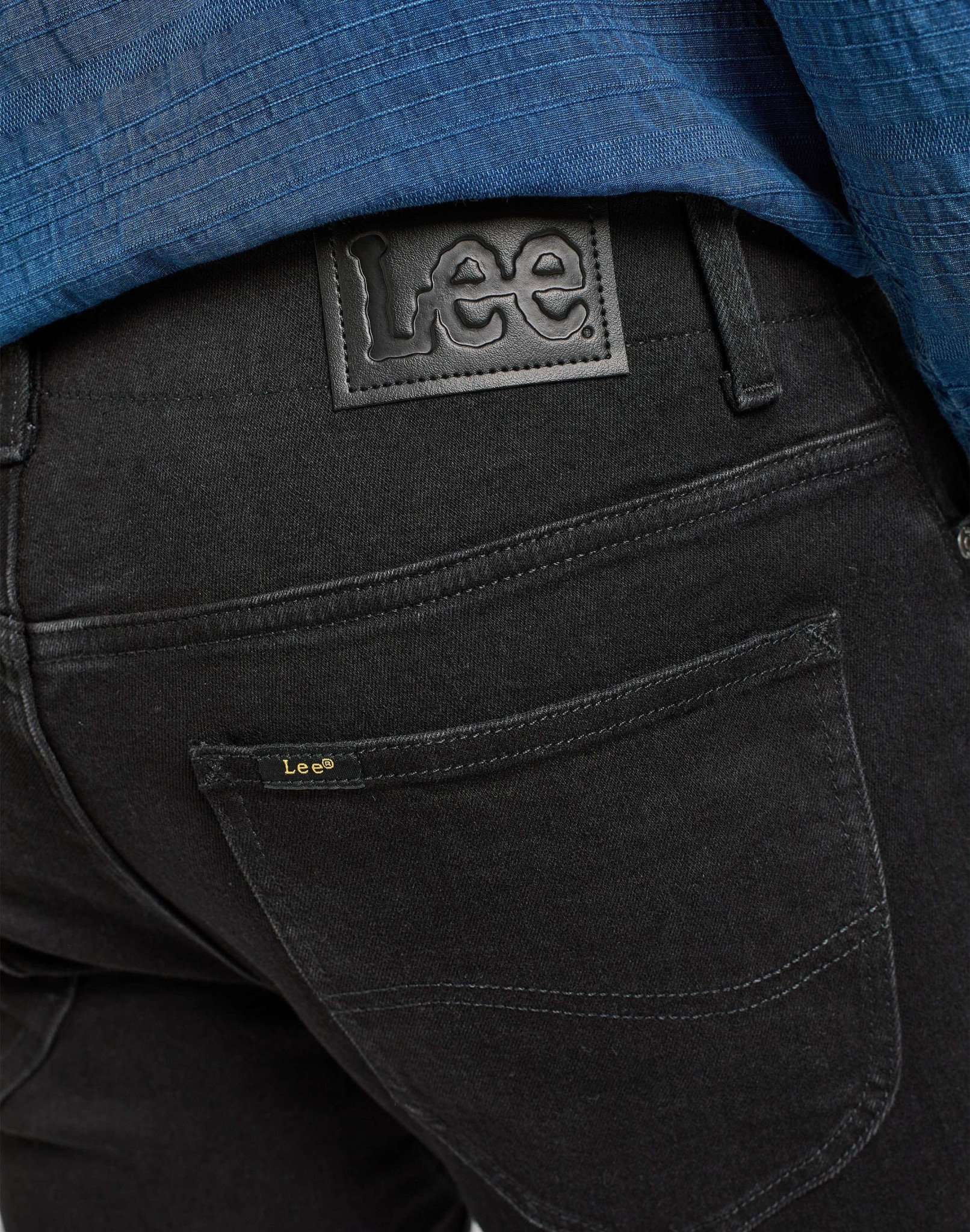 Straight Fit MVP in Black Jeans Lee