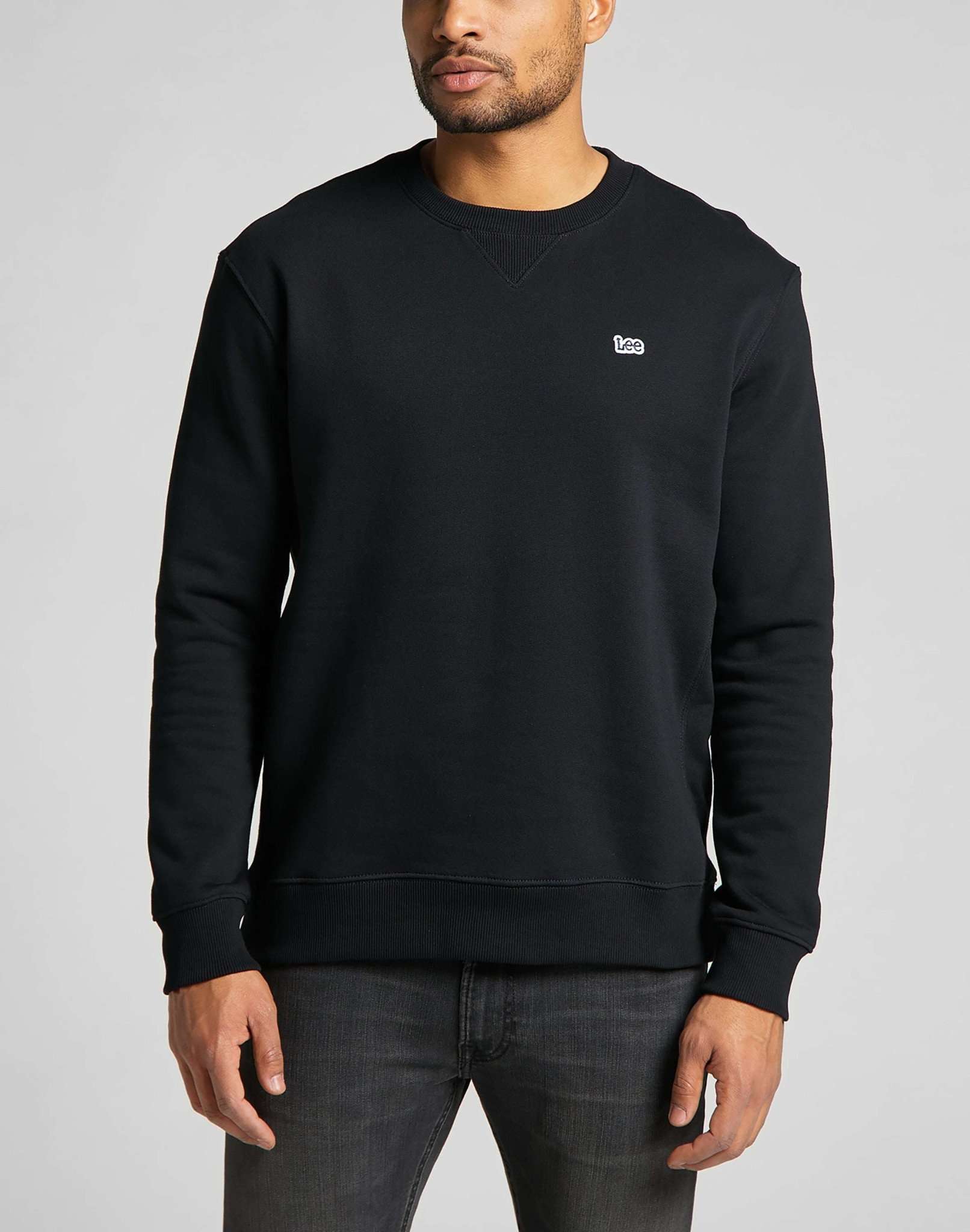 Plain Crew Sweatshirt in Black Sweatshirts Lee   