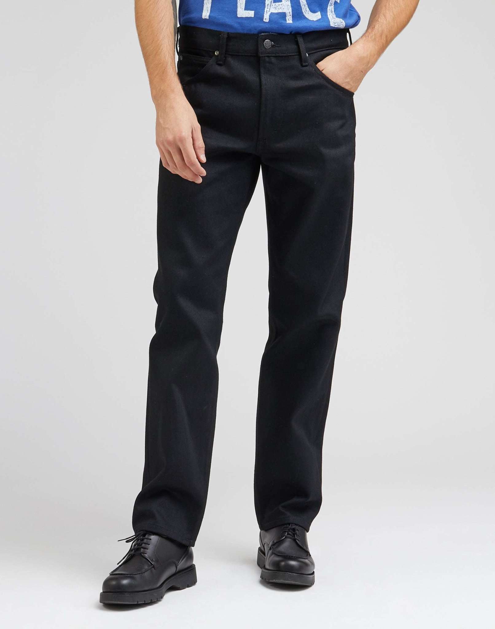101 Z Jeans in Black Dry Jeans Lee
