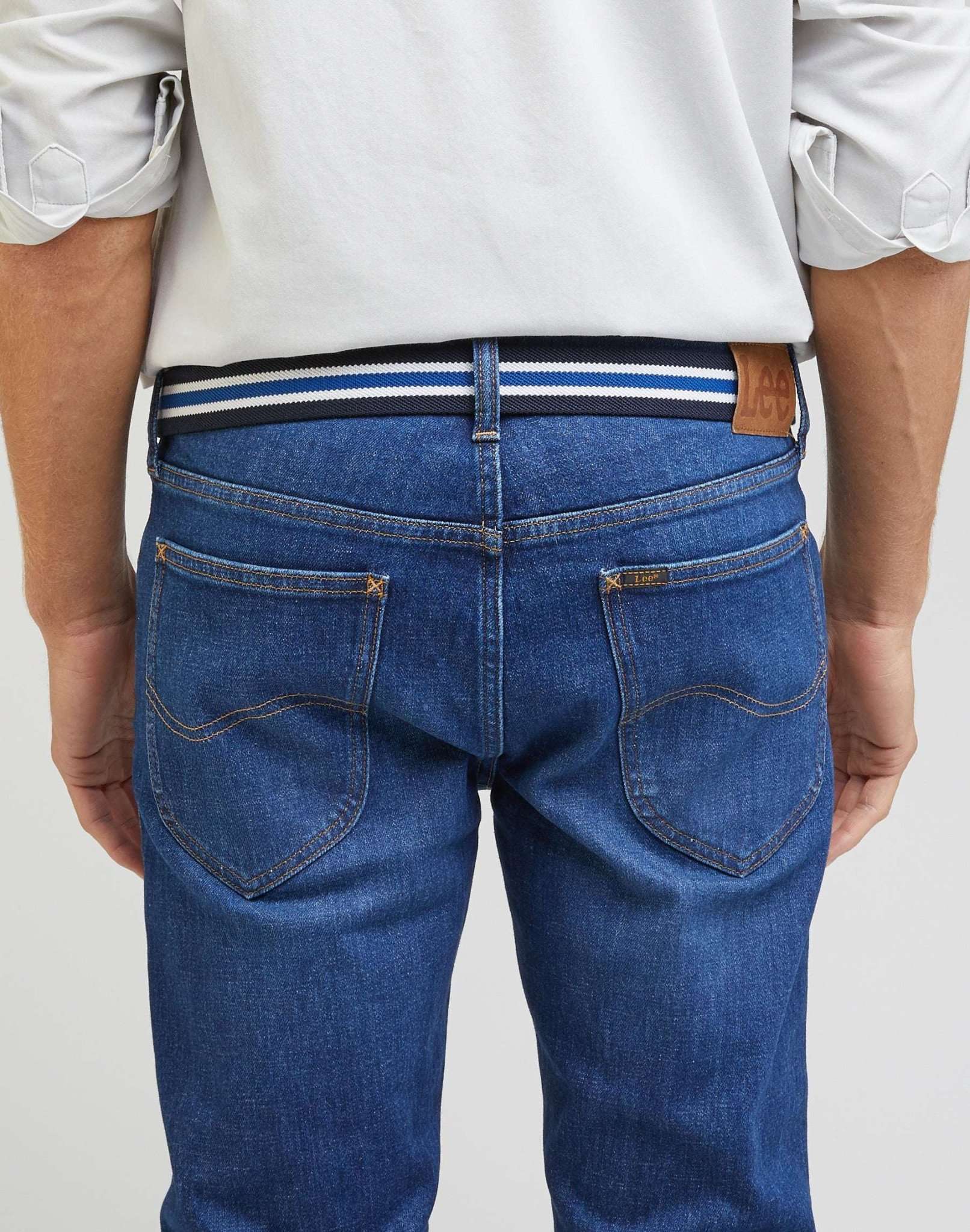 Striped Webbing Belt in Sky Captain Gürtel Lee
