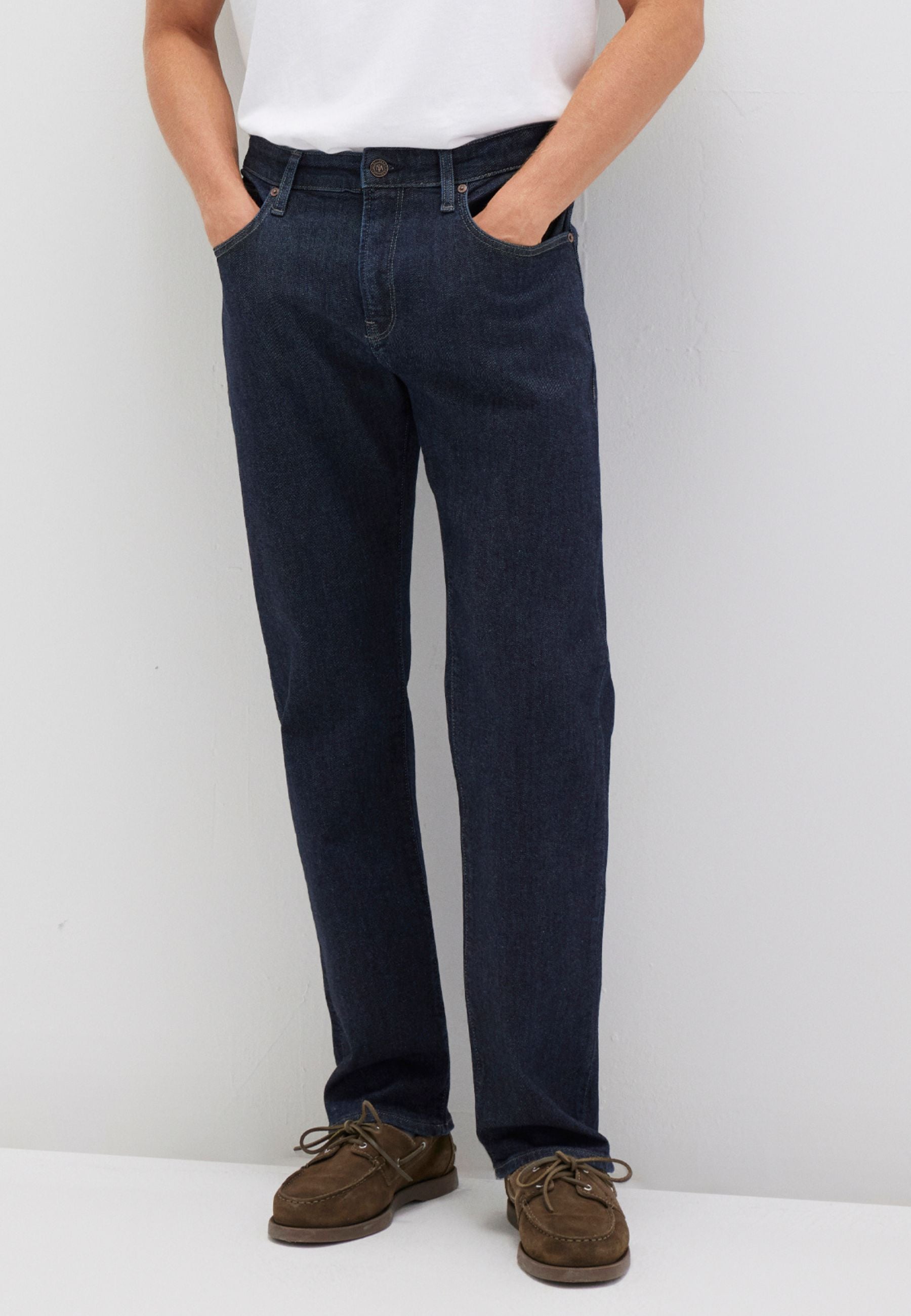 Lisbon in Rinse Classic Comfort Jeans Mavi