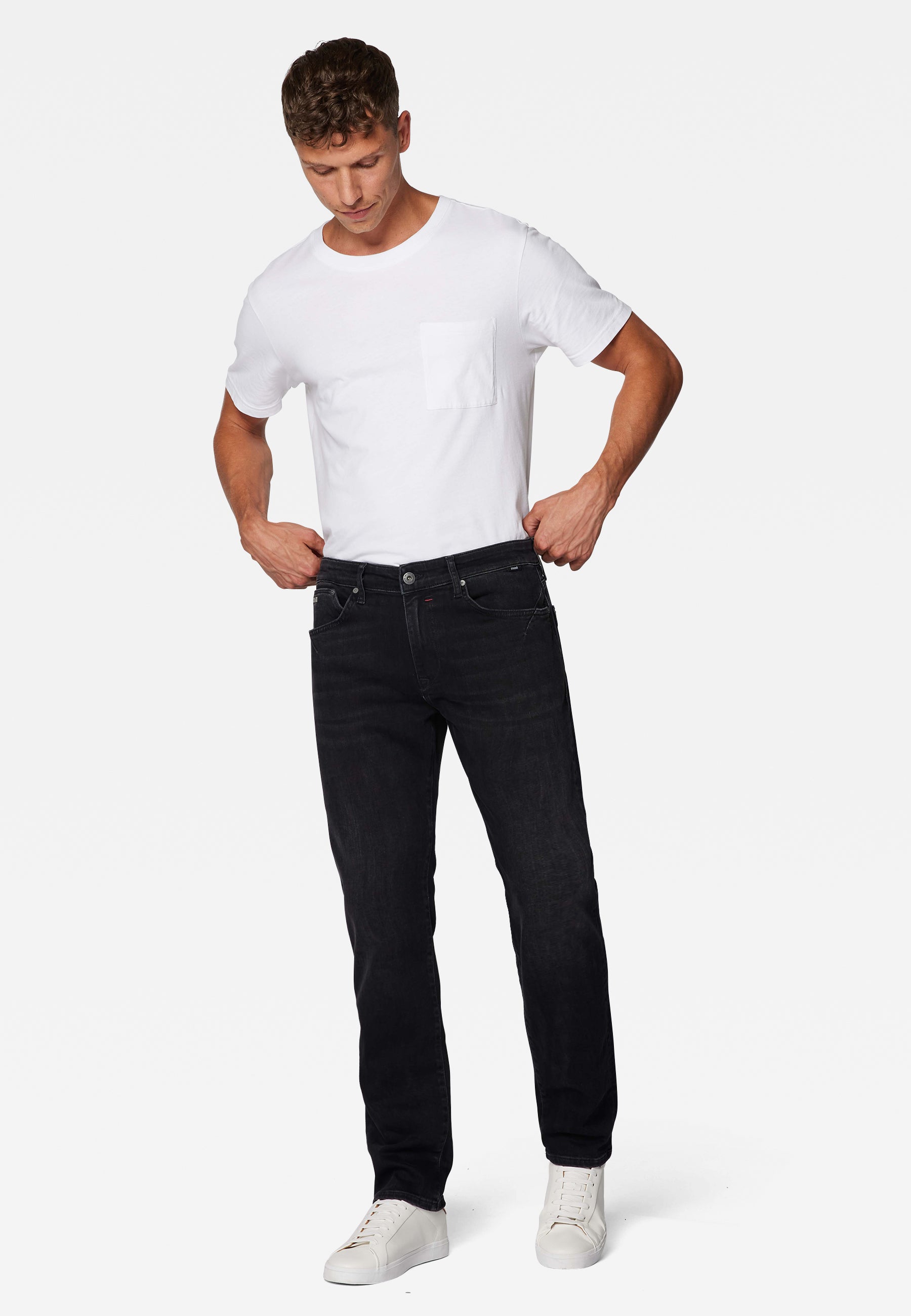 Marcus in Dark Smoke Ultra Move Jeans Mavi