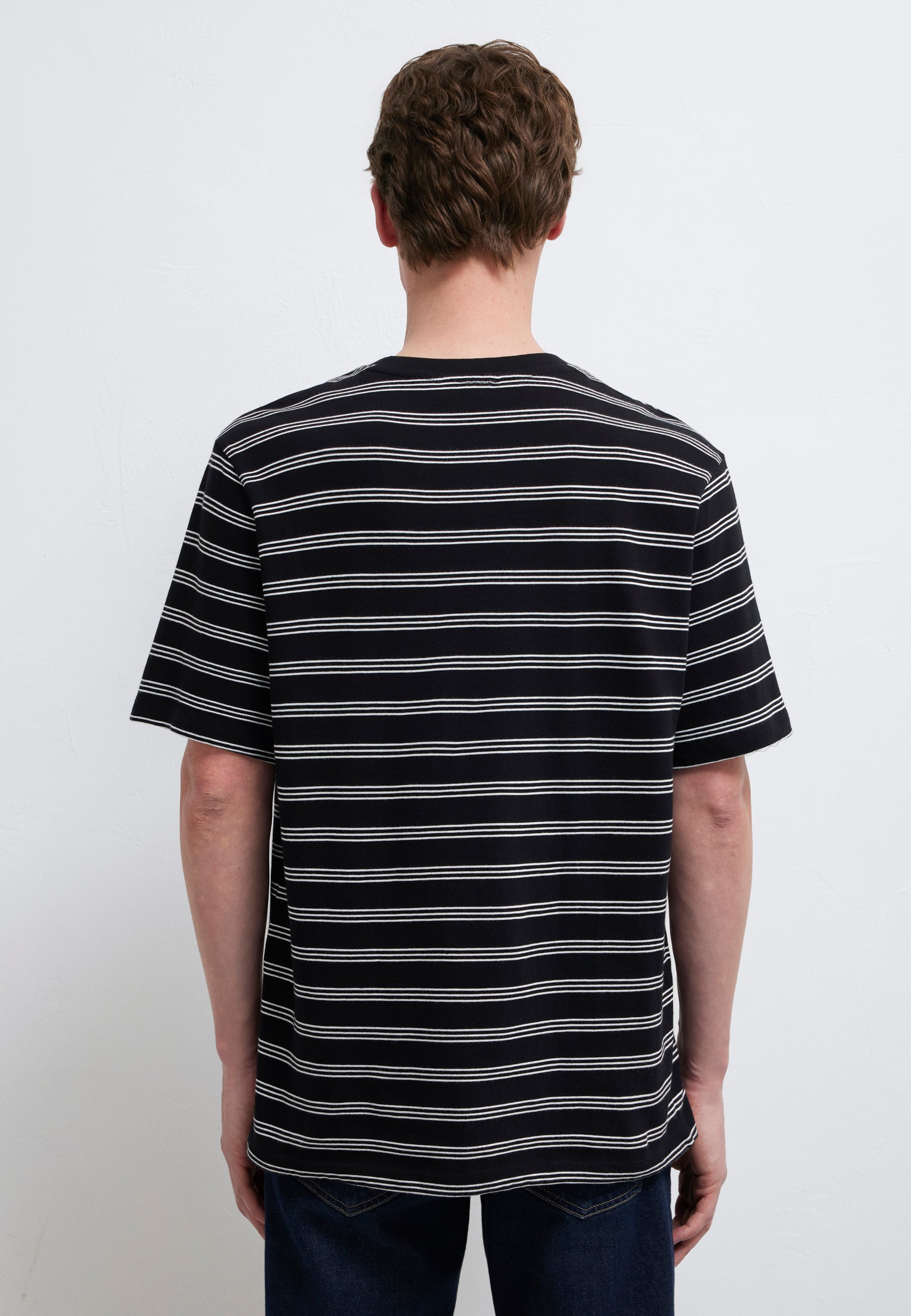 Stripe Tee in Black T-Shirts Mavi