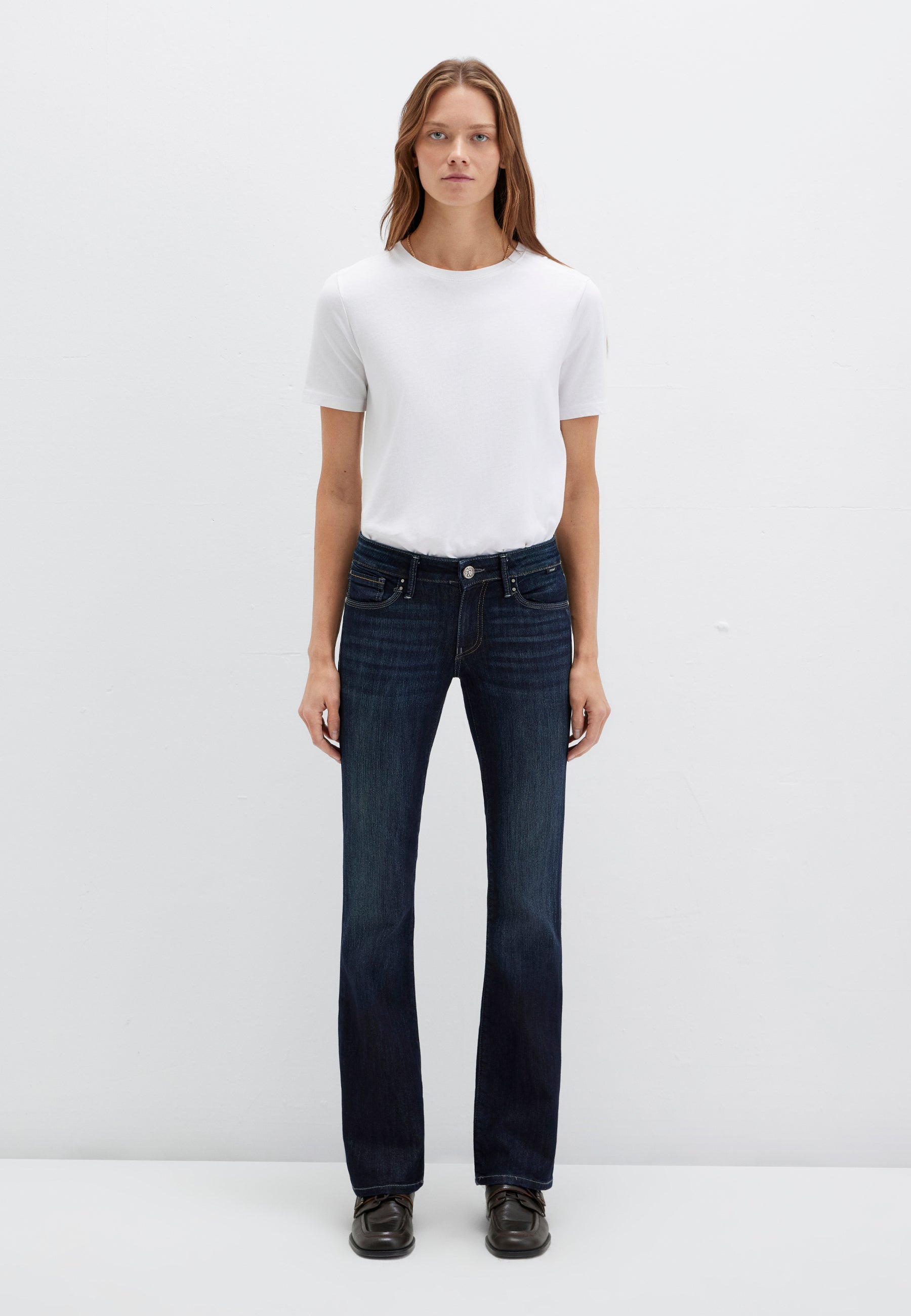Bella Mid-Rise in Rinse Miami Stretch Jeans Mavi
