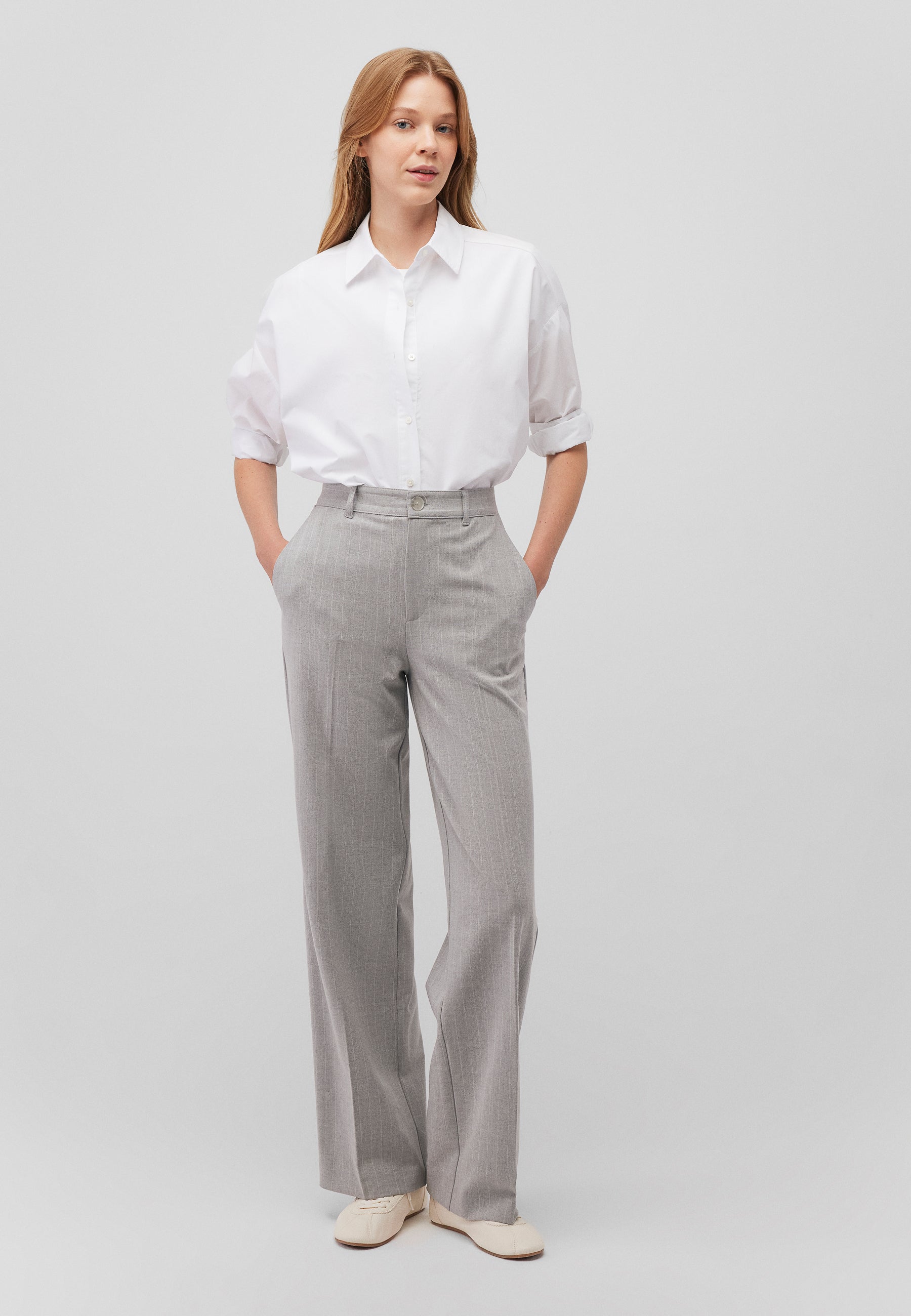 Woven Pants in Grey Stripe Hosen Mavi
