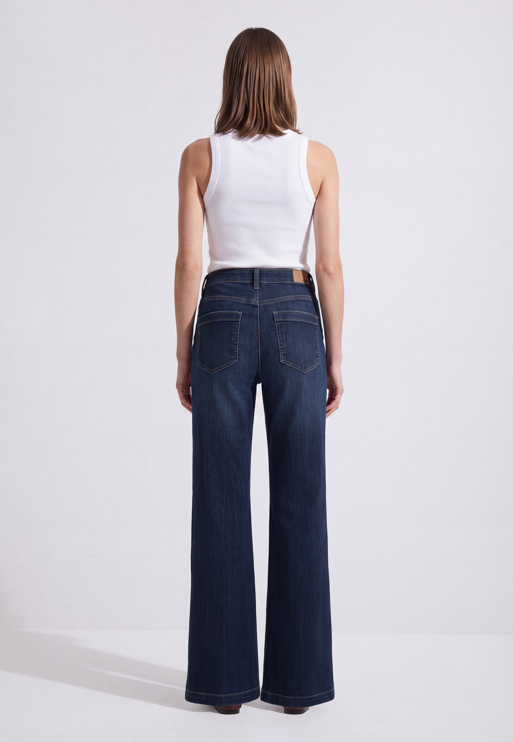 Jeans Malibu Marine in Deep Str