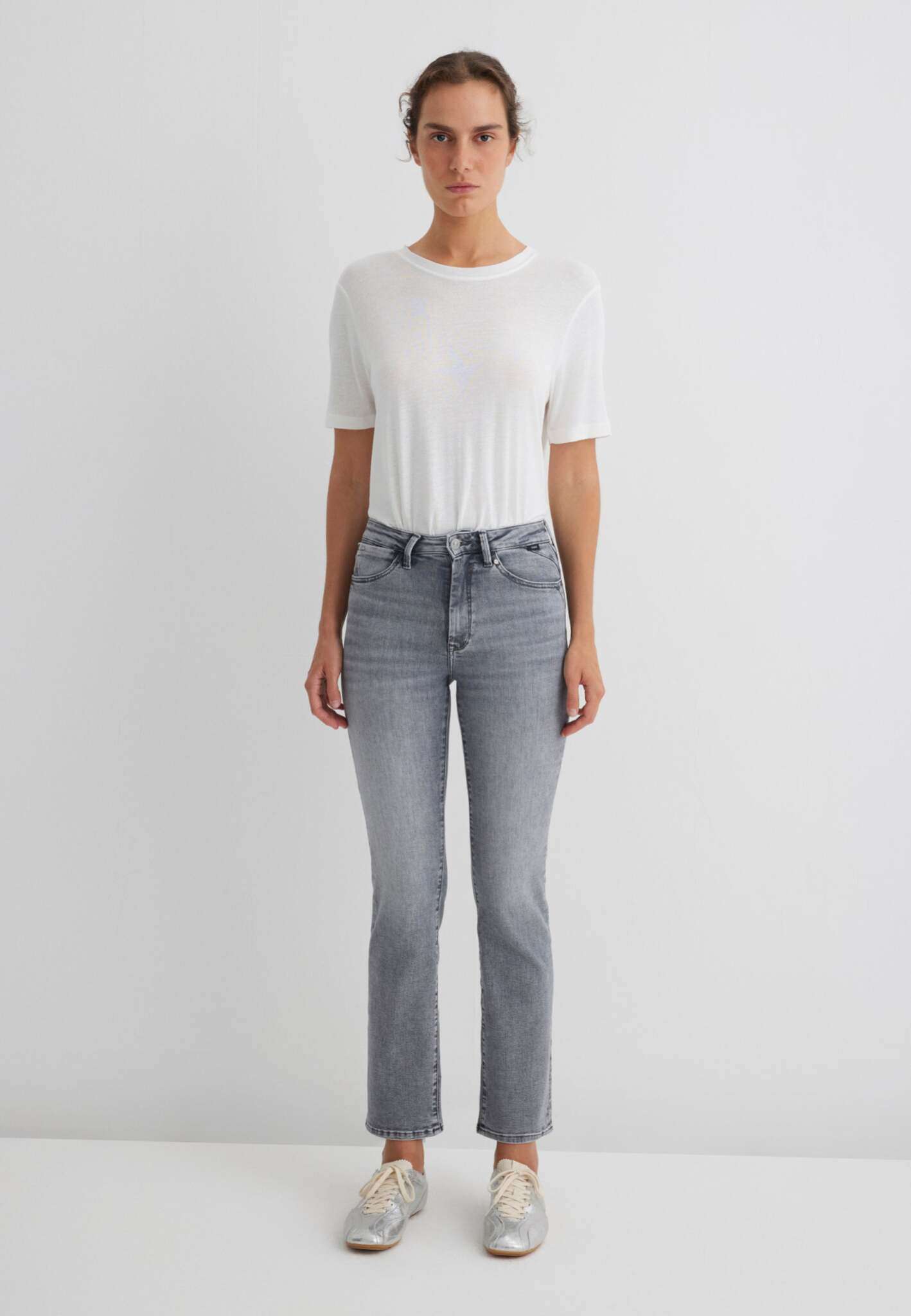 Kendra in Grey Brushed Glam Jeans Mavi