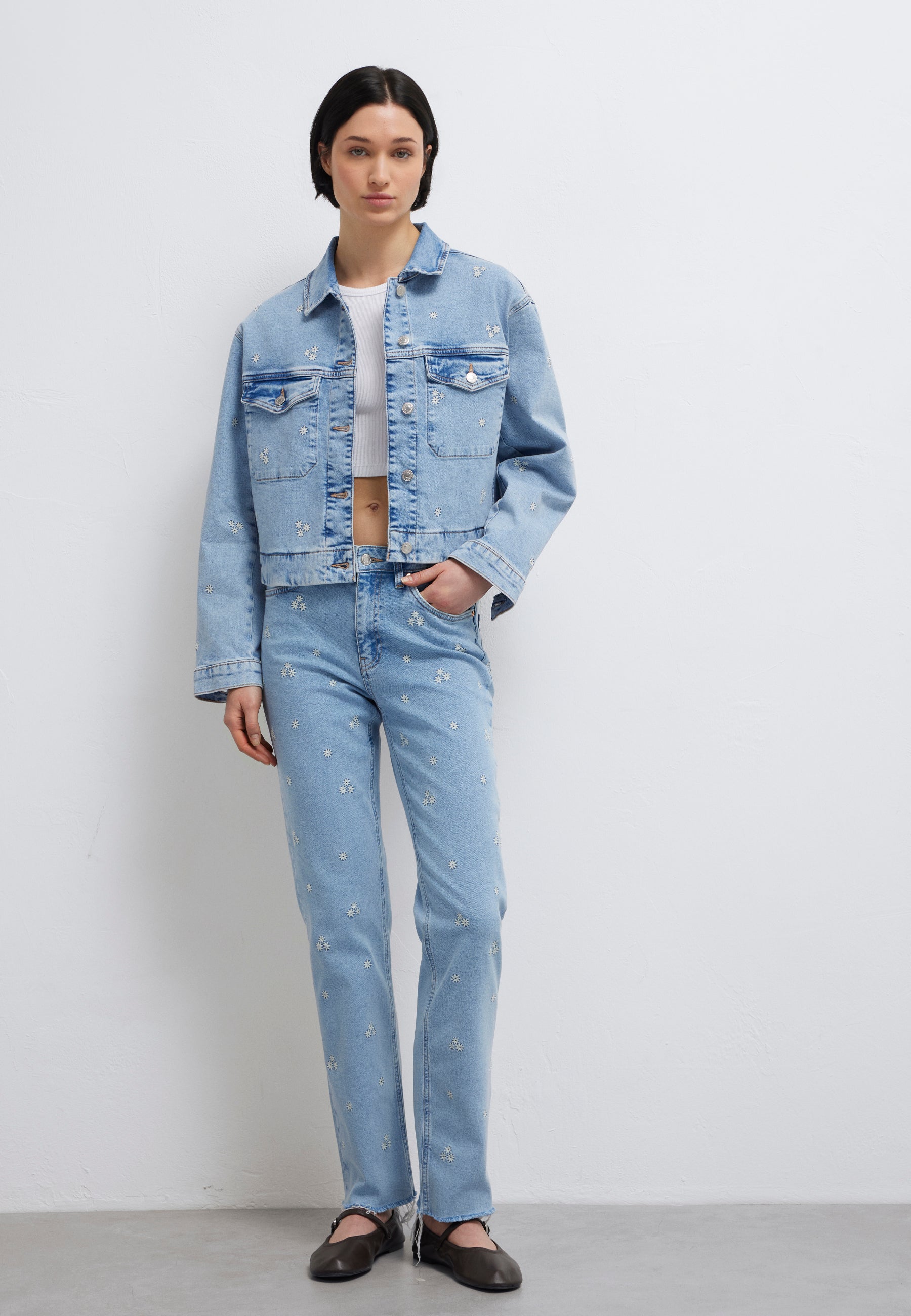 Maren in Lt Blue Denim Jacken Mavi
