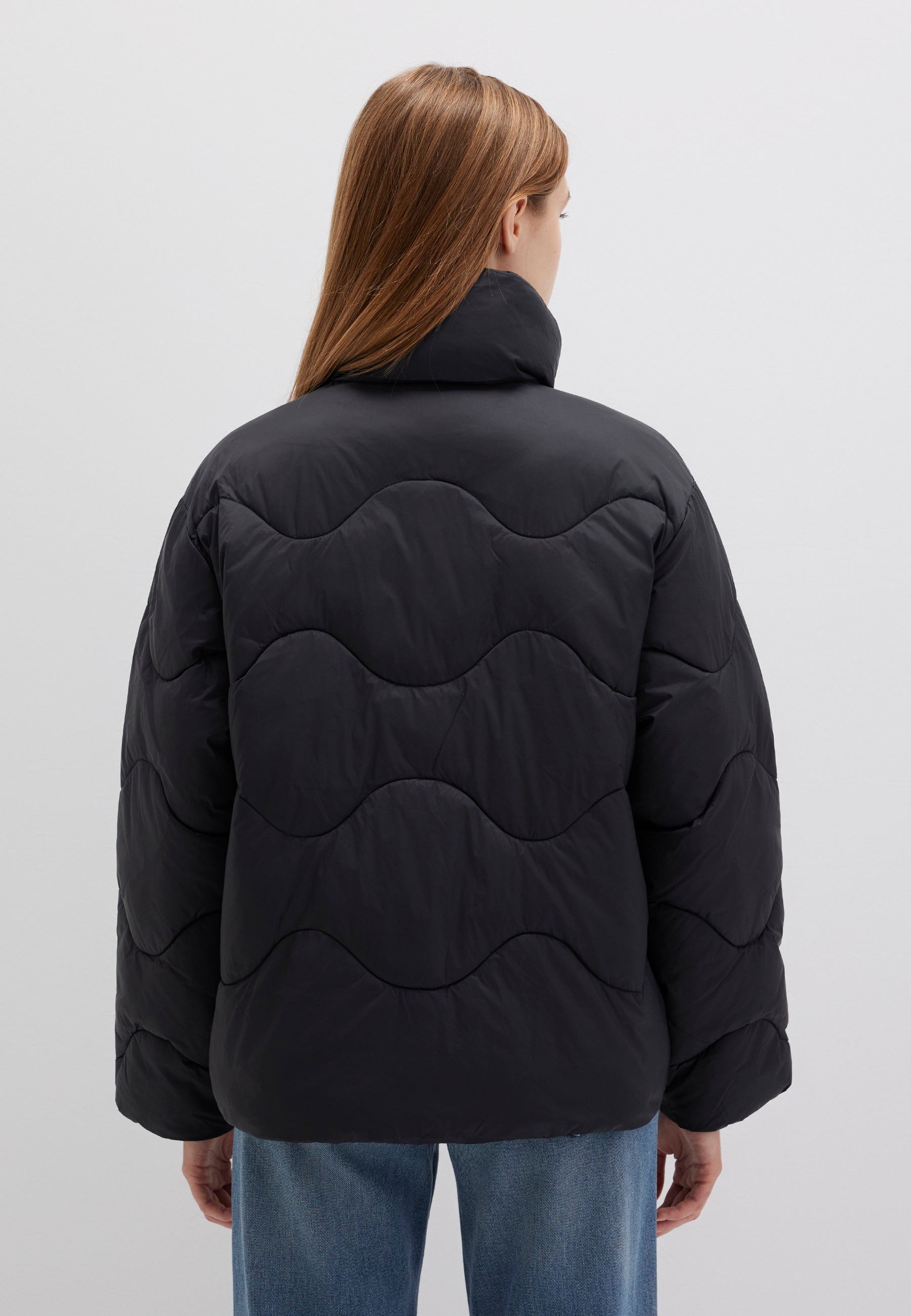 High Collar Jacket in Black Jacken Mavi