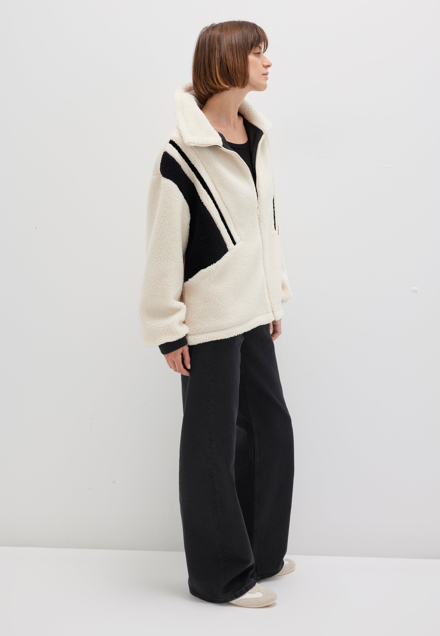 Polar Jacket in Ecru Jacken Mavi