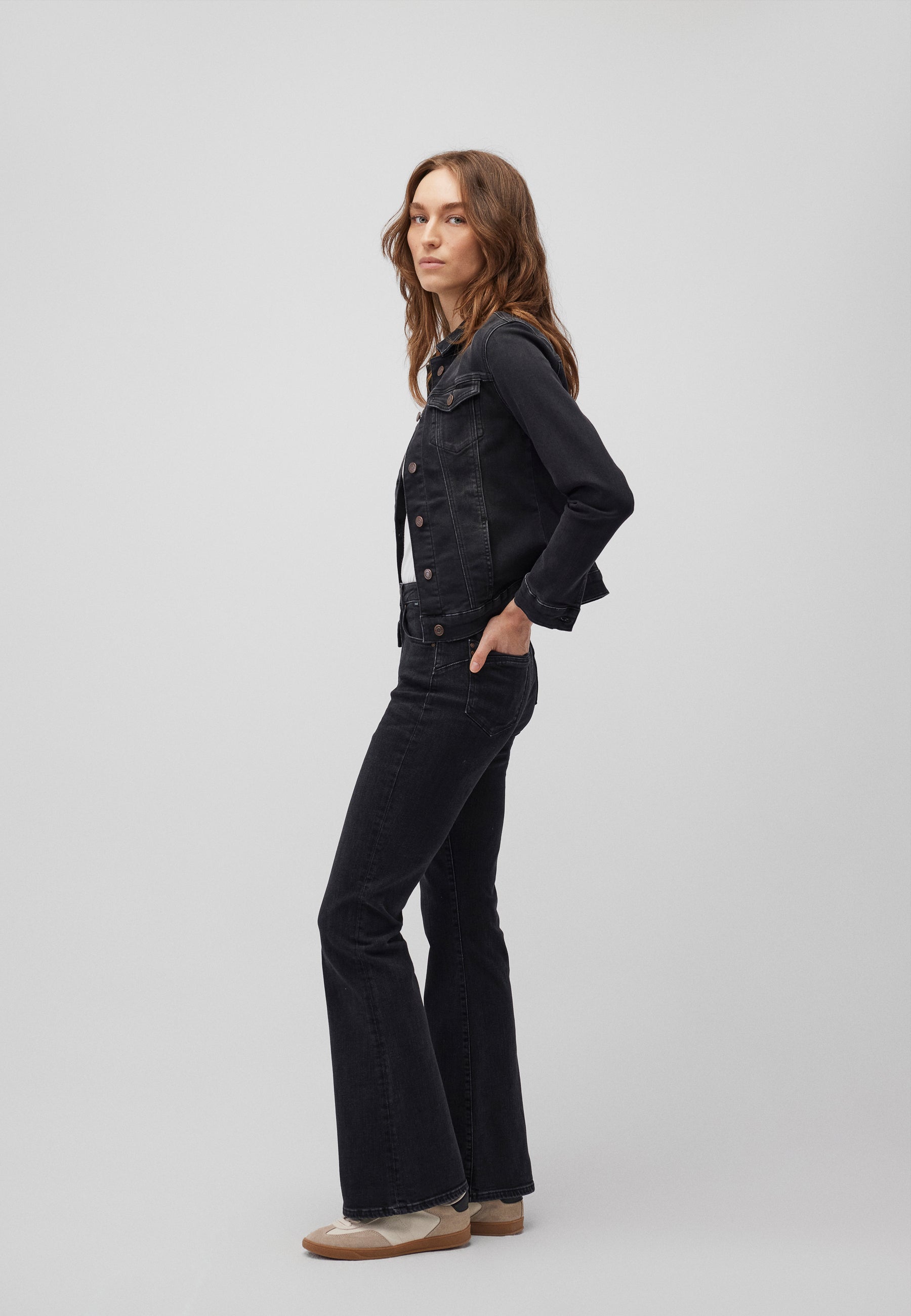 Daisy in Dark Smoke Sporty Jacken Mavi
