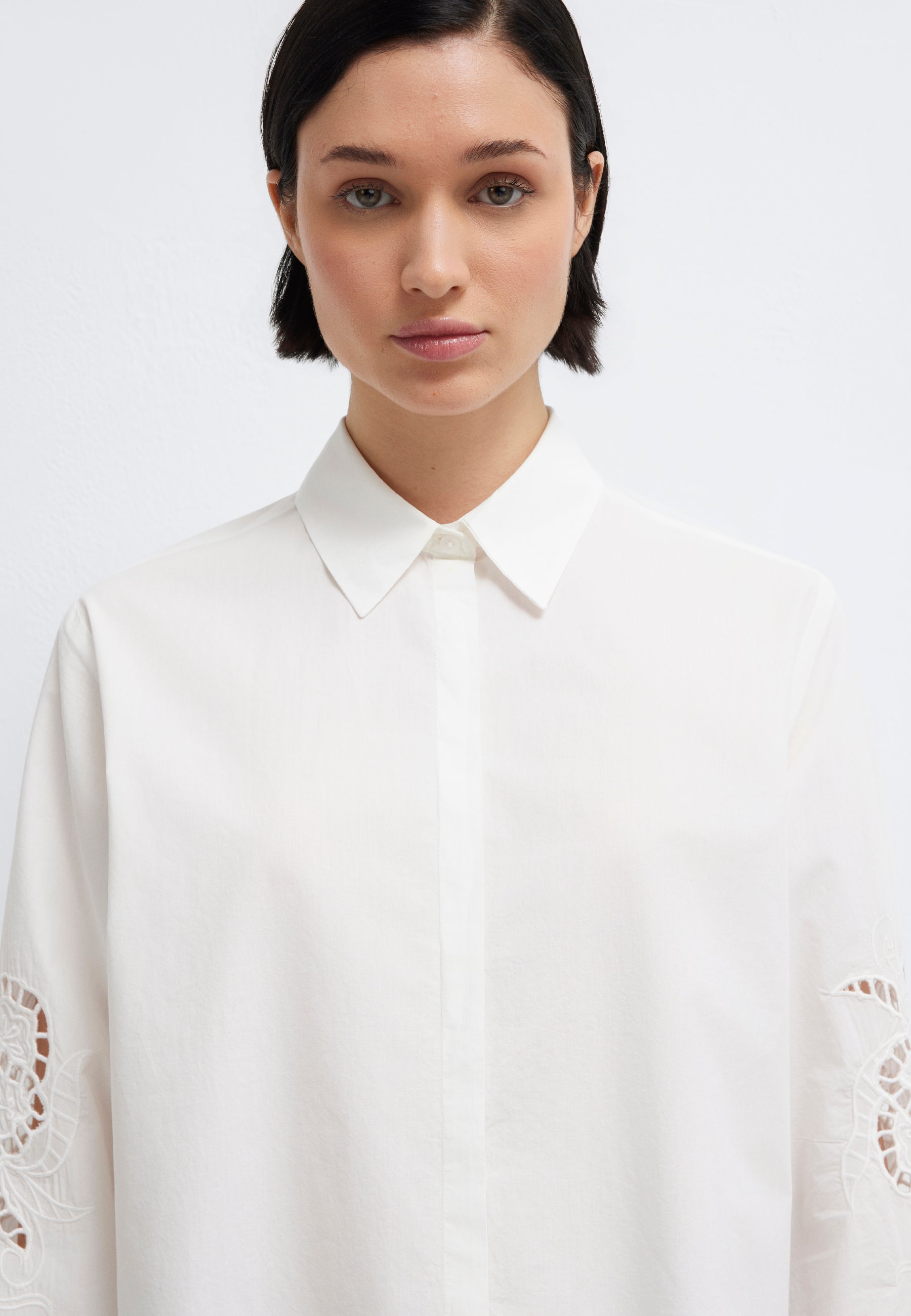 Long Sleeve Woven Shirt in Antique White Hemden Mavi