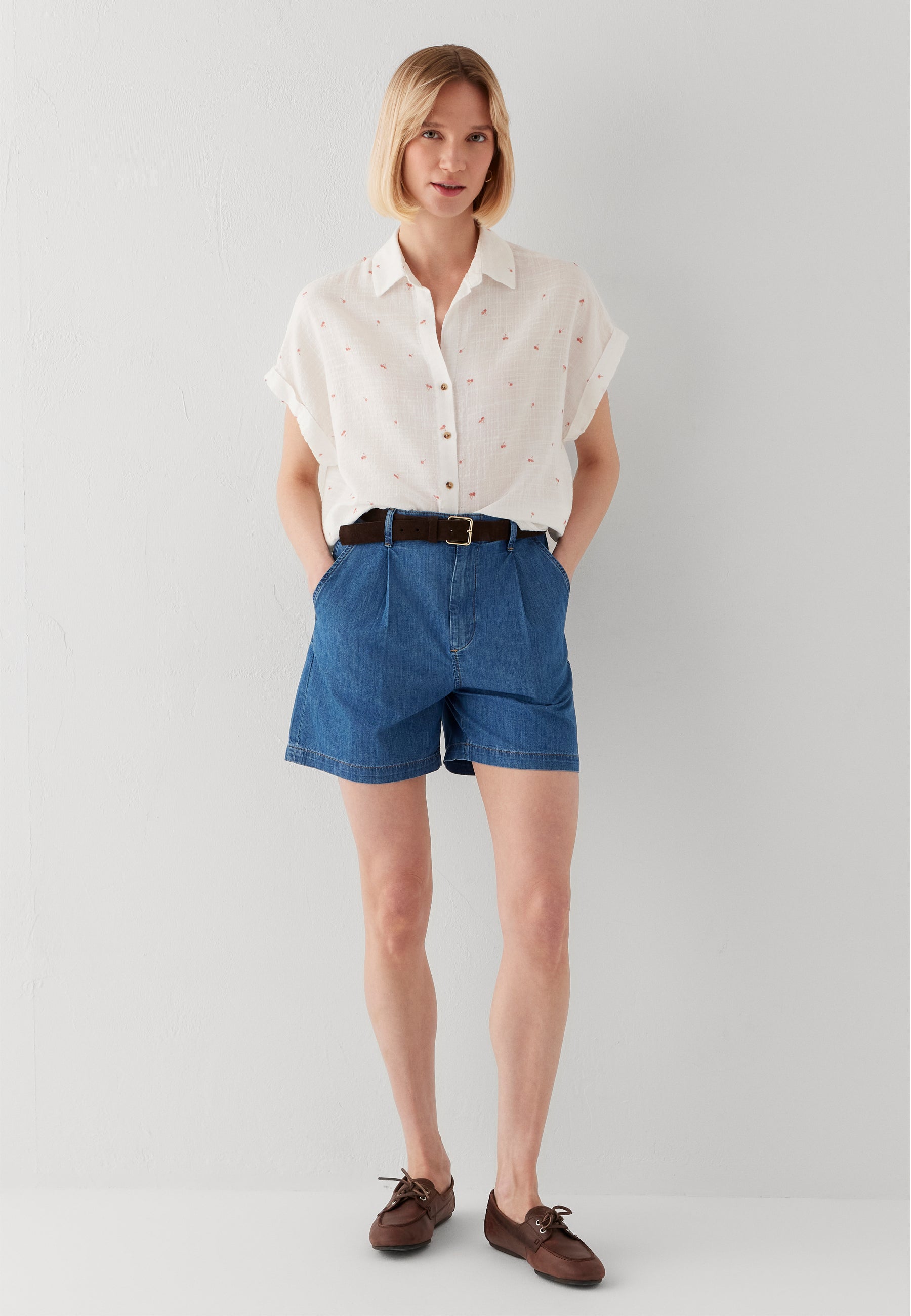 Short Sleeve Woven Shirt in Orange Palm Print Hemden Mavi