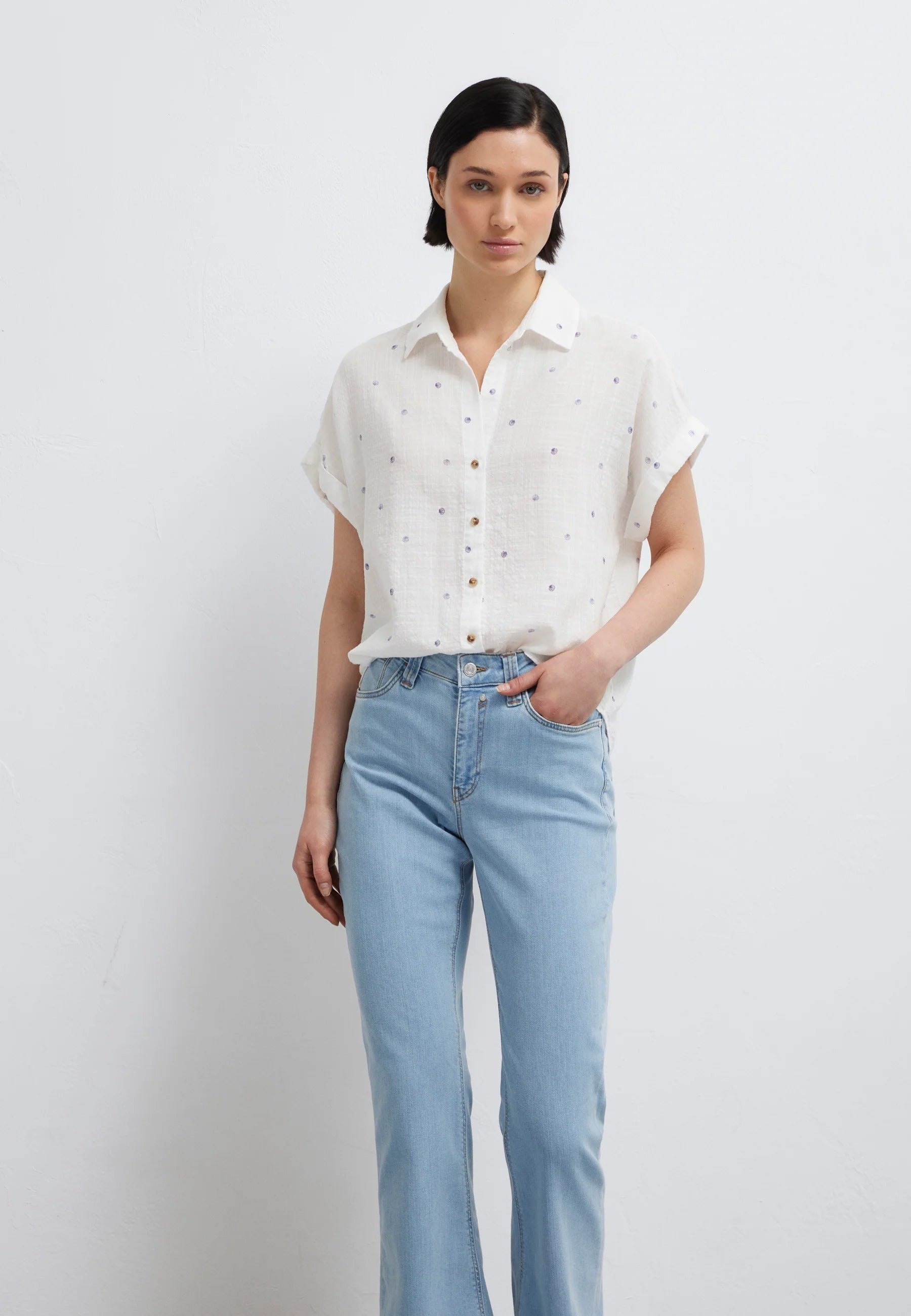 Short Sleeve Woven Shirt in Small Stroke Shell Print Hemden Mavi