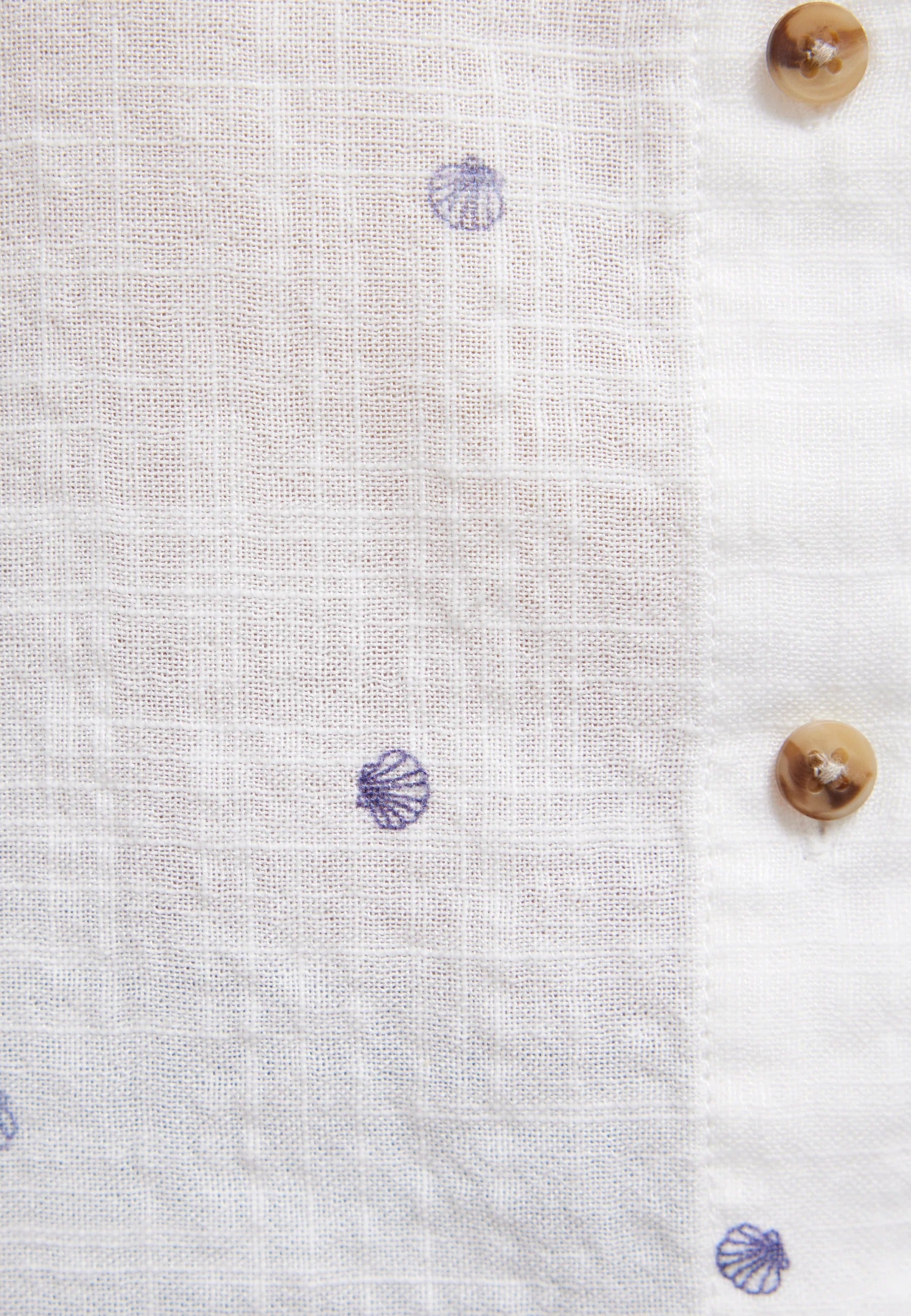 Short Sleeve Woven Shirt in Small Stroke Shell Print Hemden Mavi