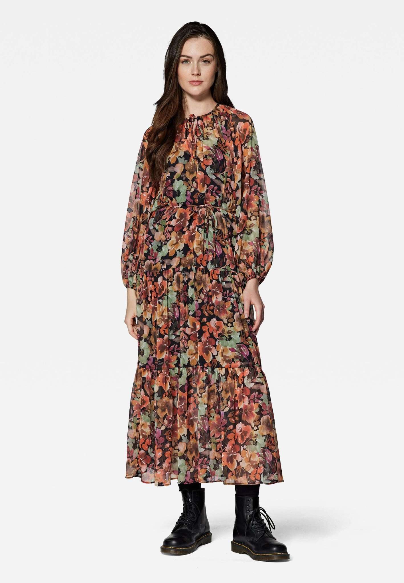 Long Dress in Black Watercolor Print Kleider Mavi   