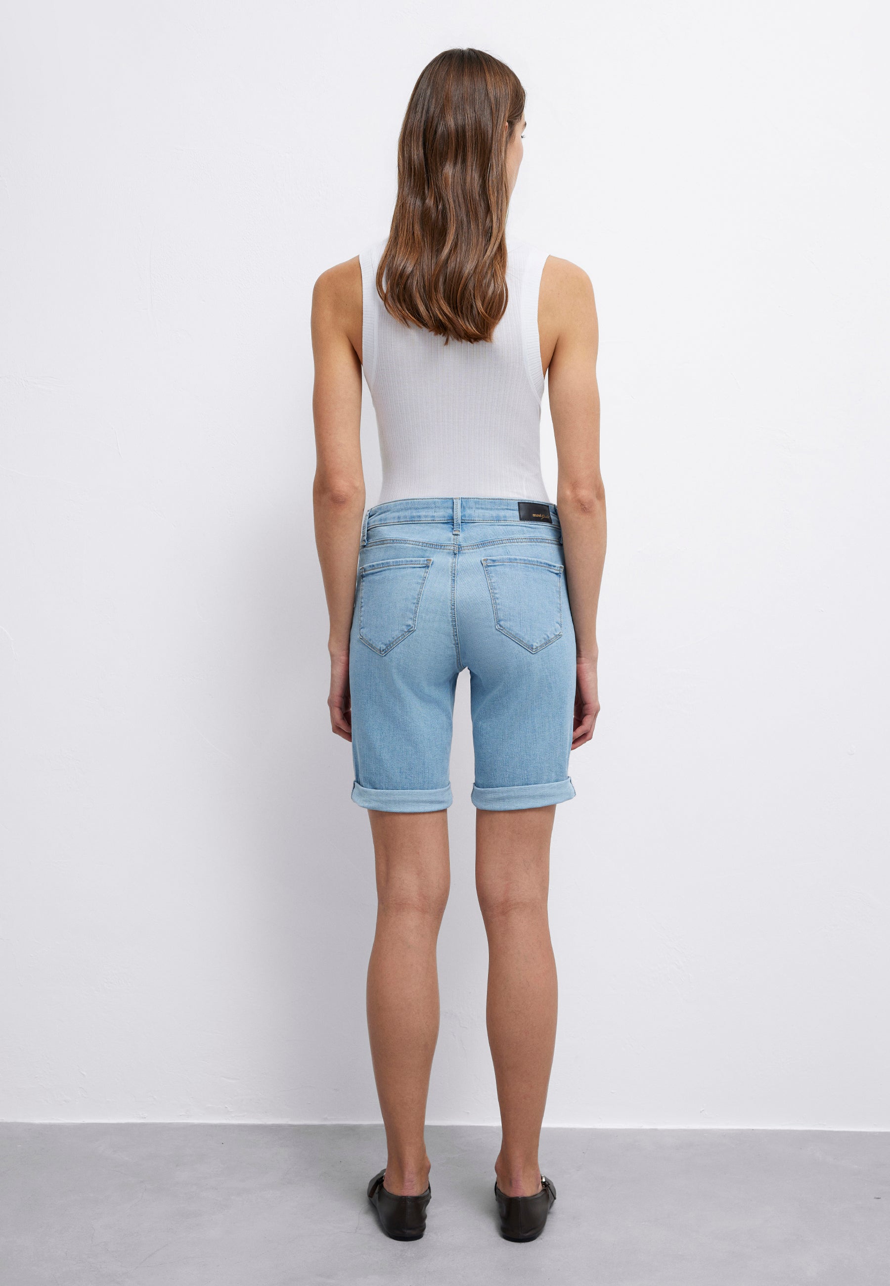 Alexis in Lt Blue Gold Jeansshorts Mavi