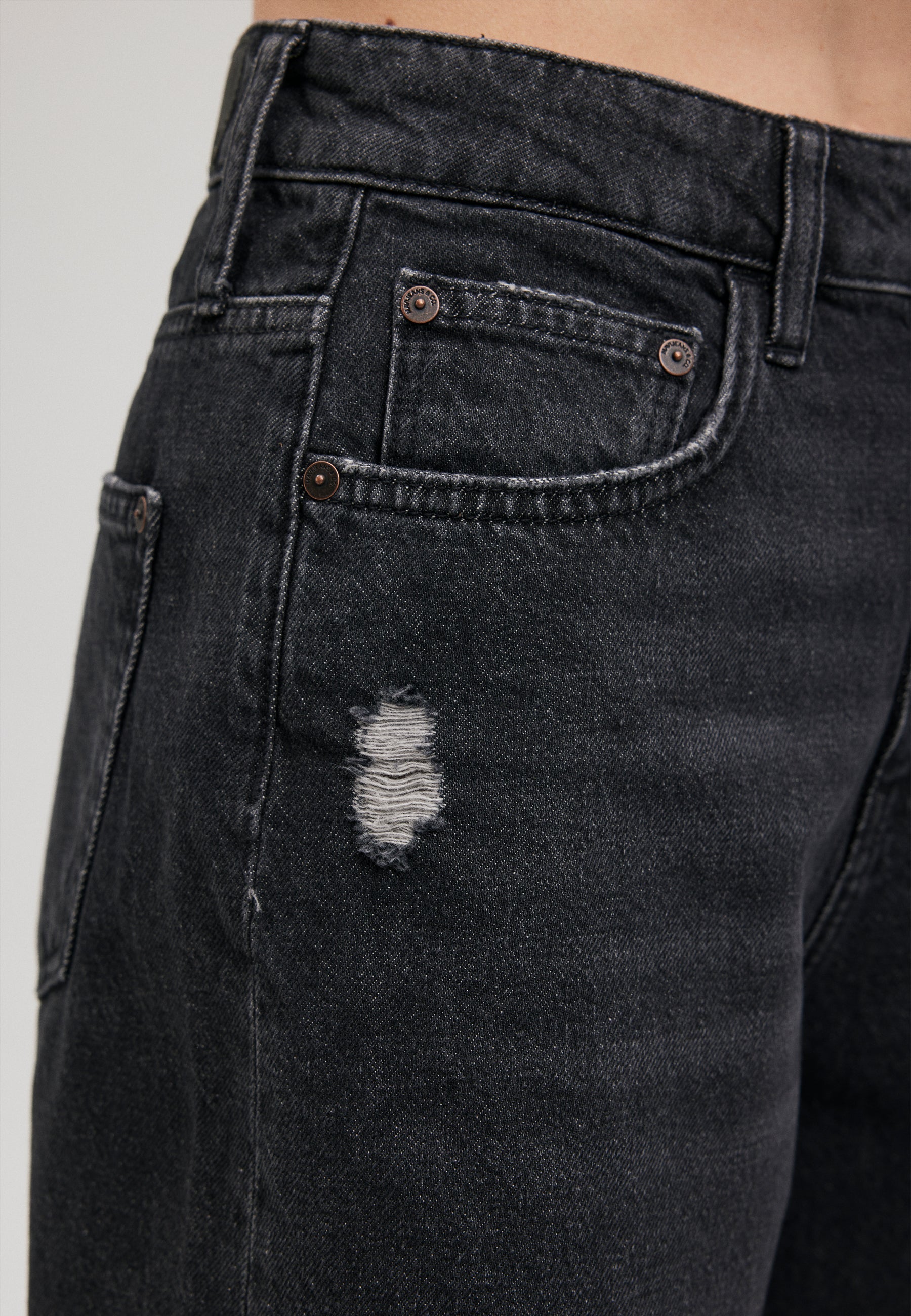 Millie in Smoke 90S Jeansshorts Mavi