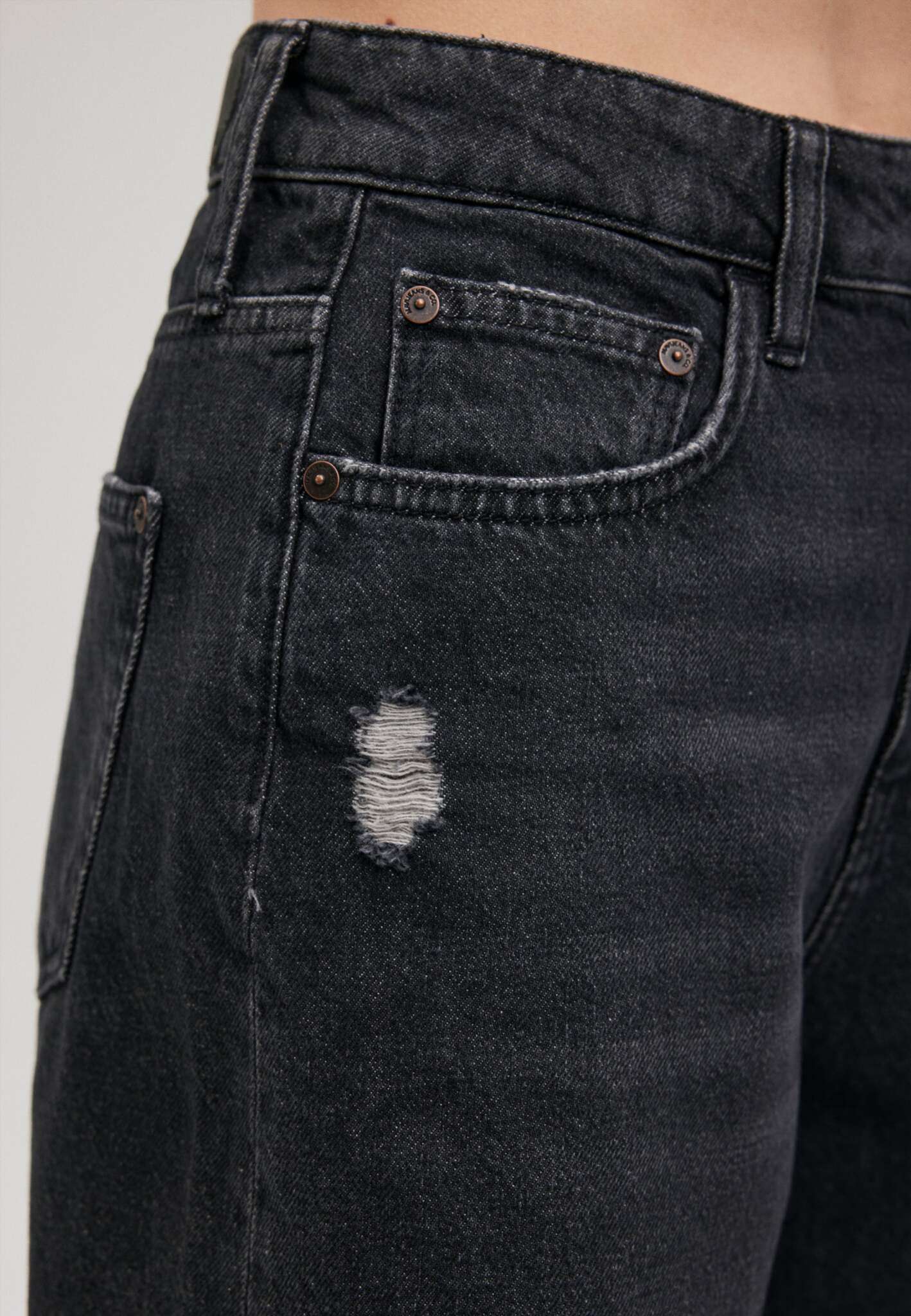 Millie in Smoke 90S Jeansshorts Mavi