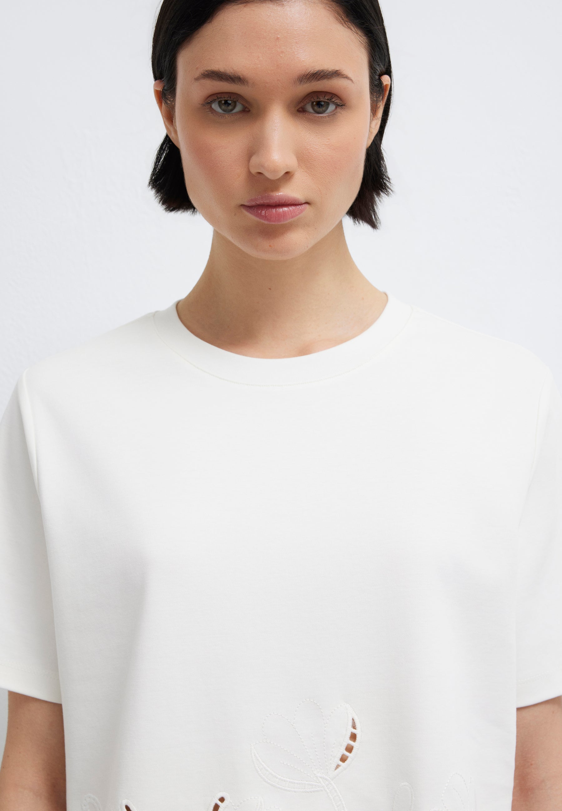 Short Sleeve Fashion Jersey in Antique White T-Shirts Mavi