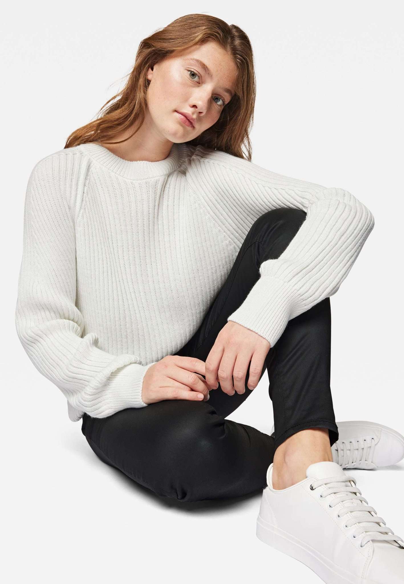 Crew Neck Sweater in Tofu Pullover Mavi