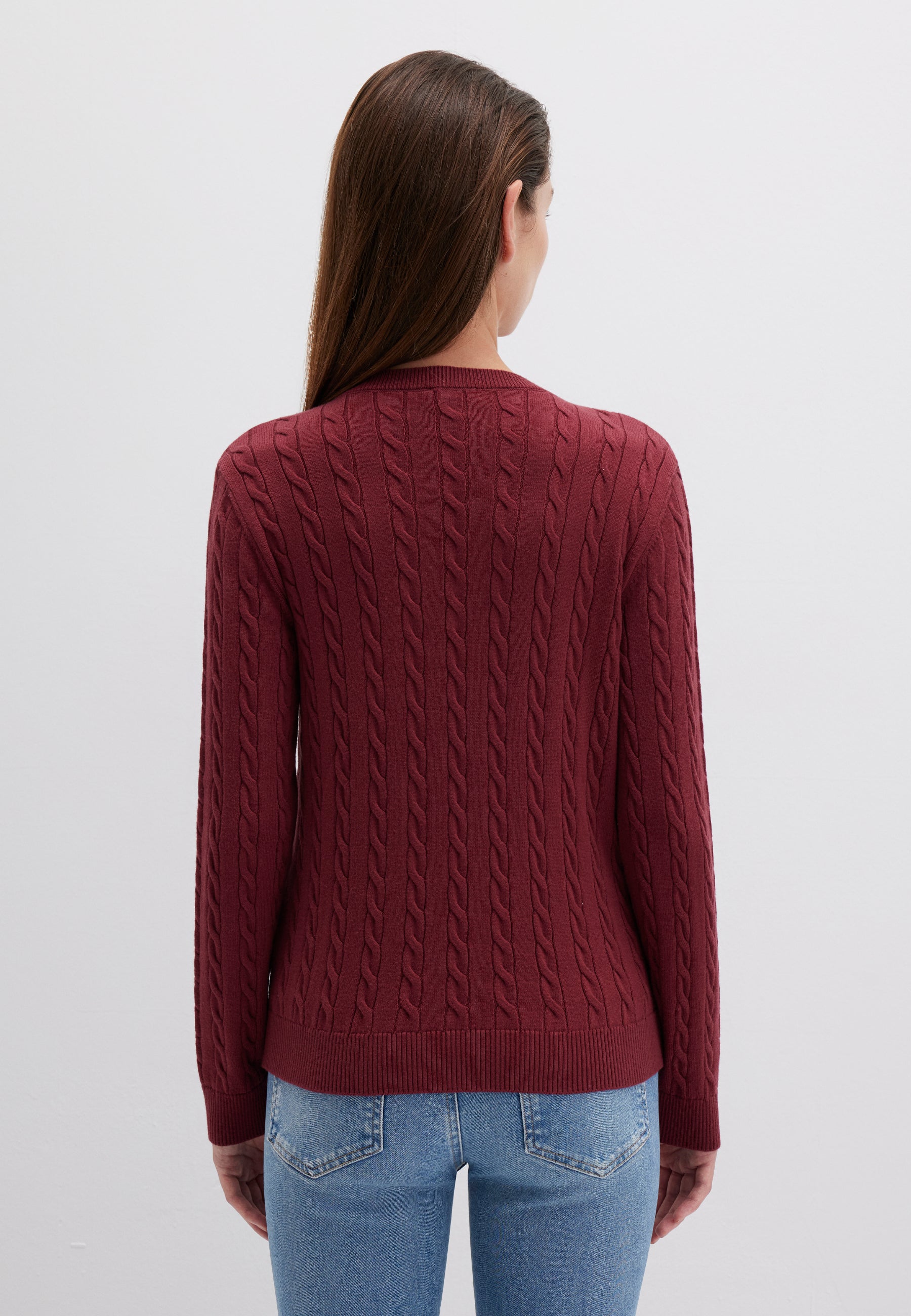 V-Neck Sweater in Cordovan Pullover Mavi