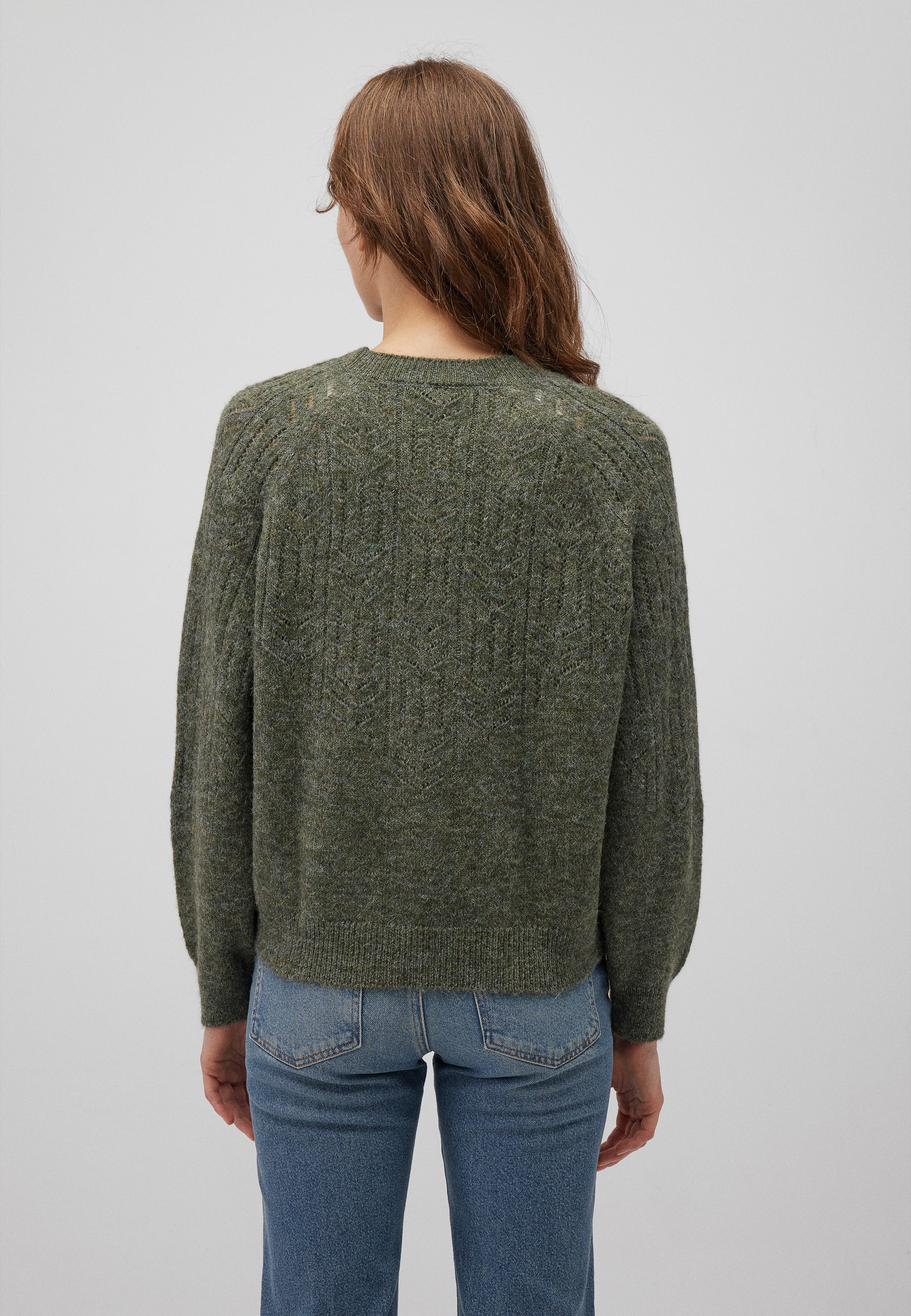Crew Neck Sweater in Beetle Pullover Mavi