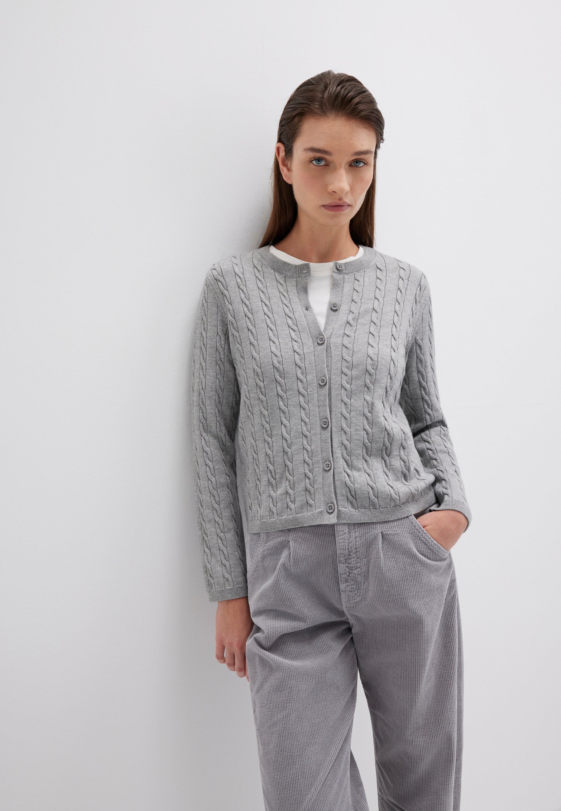Button Short Cardigan in Mid Grey Melange Strickjacken Mavi