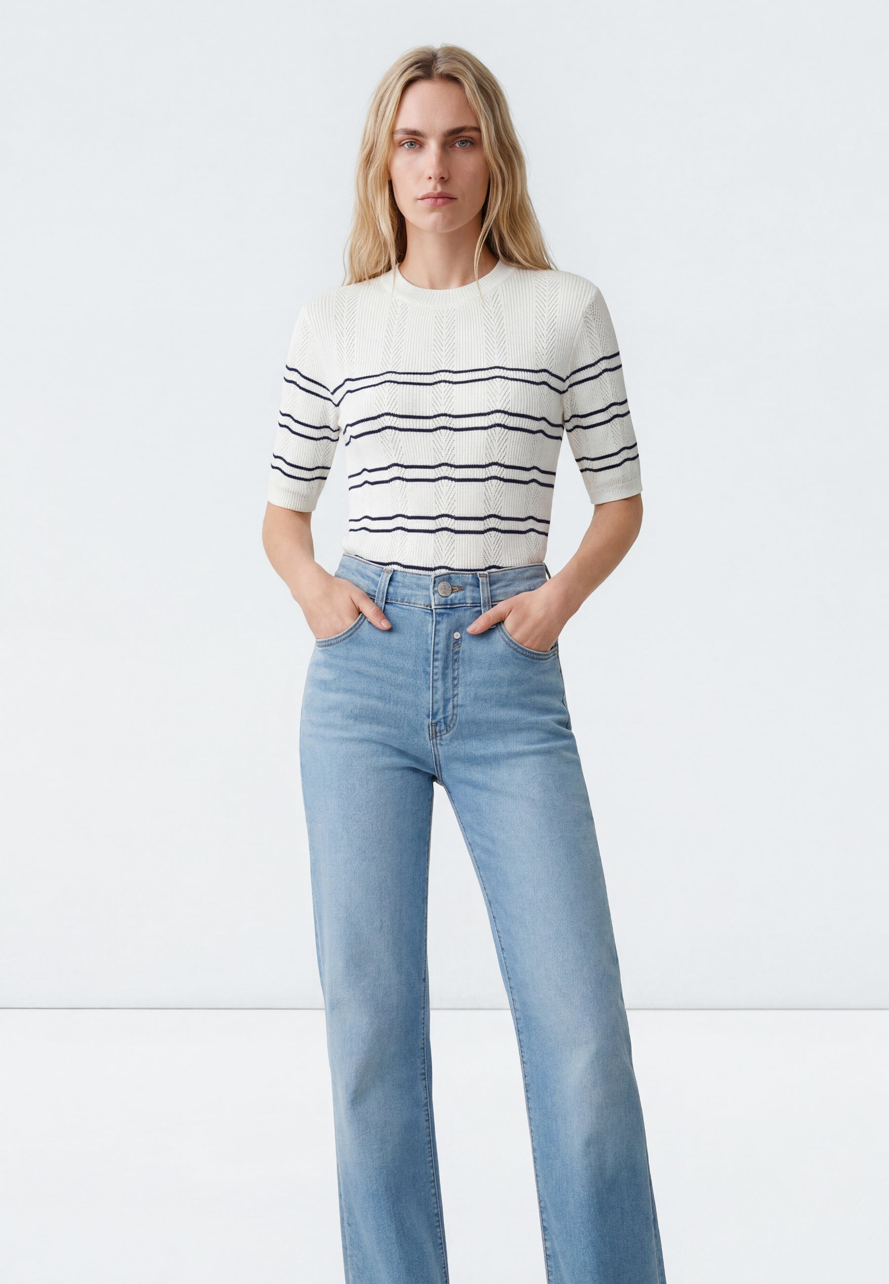 Short Sleeve Tricot in Peacoat Striped T-Shirts Mavi