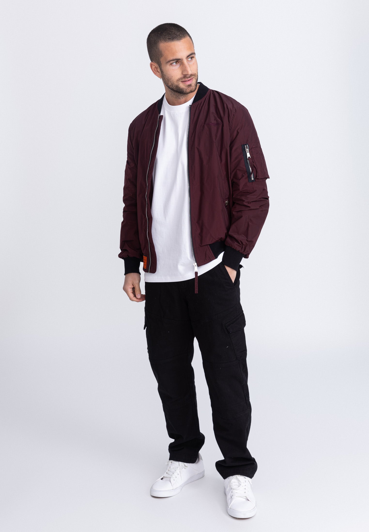 MA1 M Bomberjacke in Burgundy Jacken Bombers Original
