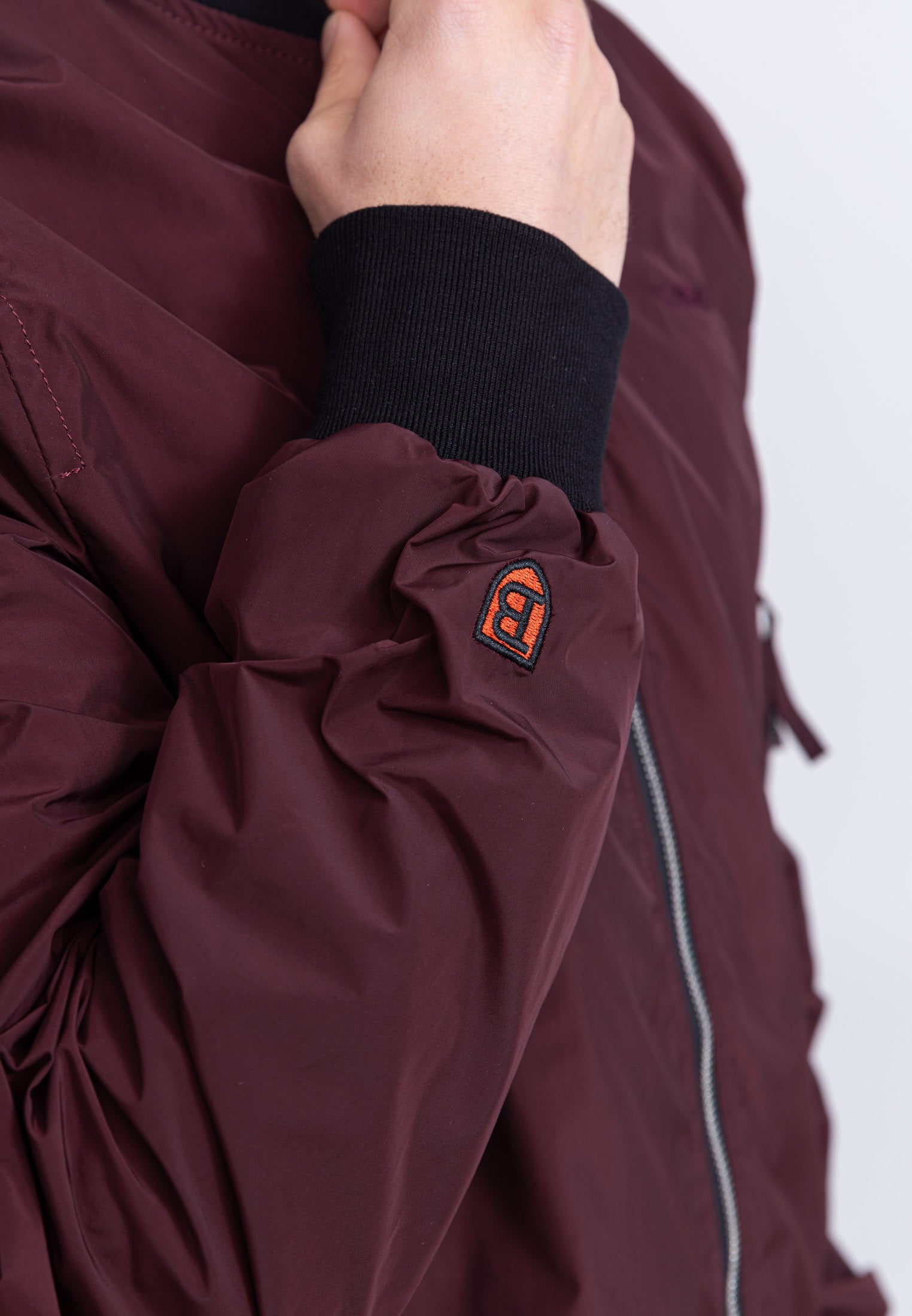 MA1 M Bomberjacke in Burgundy Jacken Bombers Original