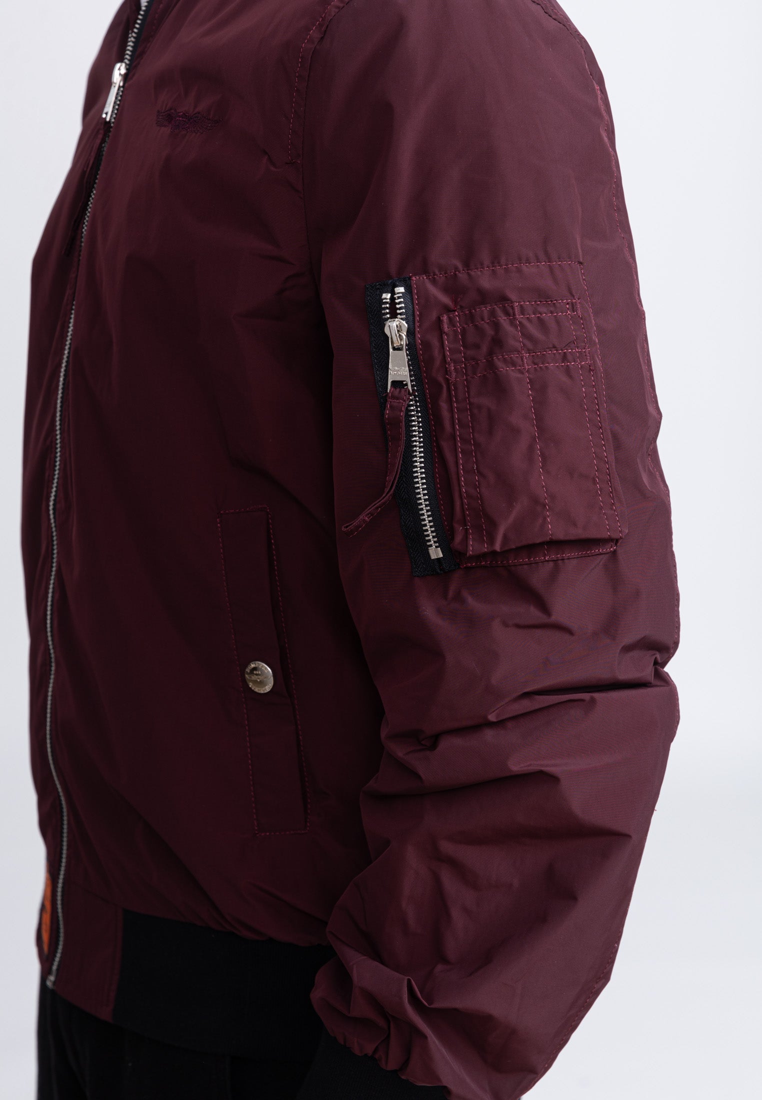 MA1 M Bomberjacke in Burgundy Jacken Bombers Original   