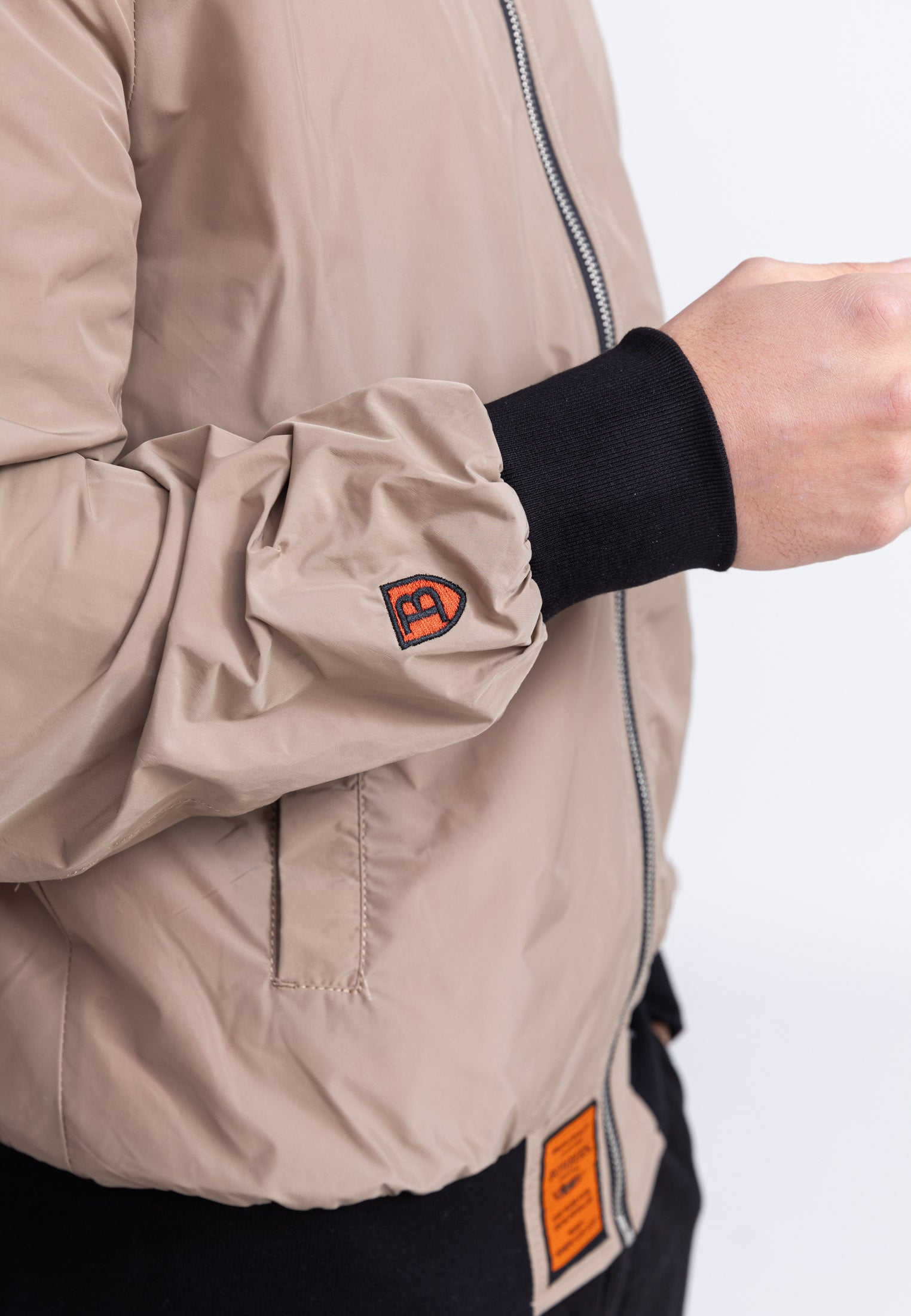 MA1 M Bomberjacke in Tan Jacken Bombers Original