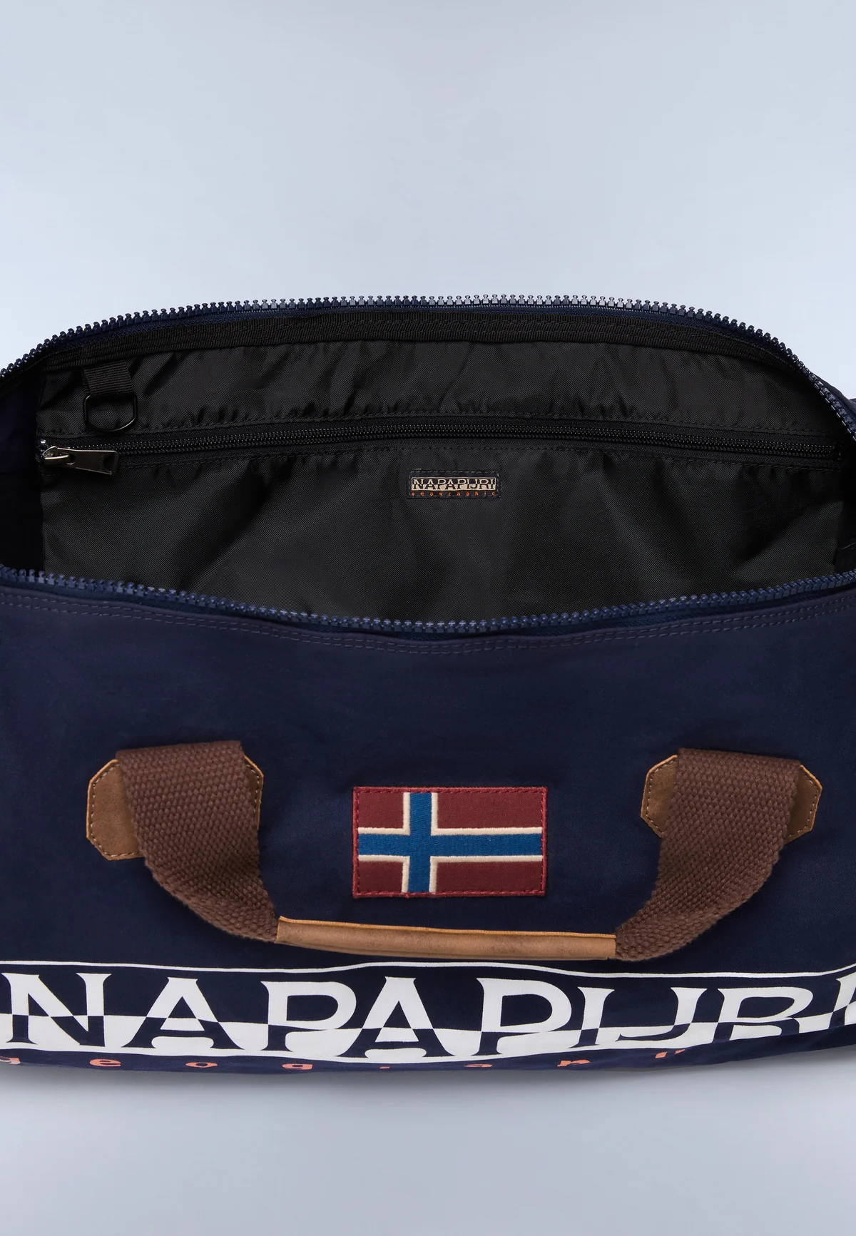 Duffle-Bag BERING 3 - 48L in Blu Marine Taschen Napapijri
