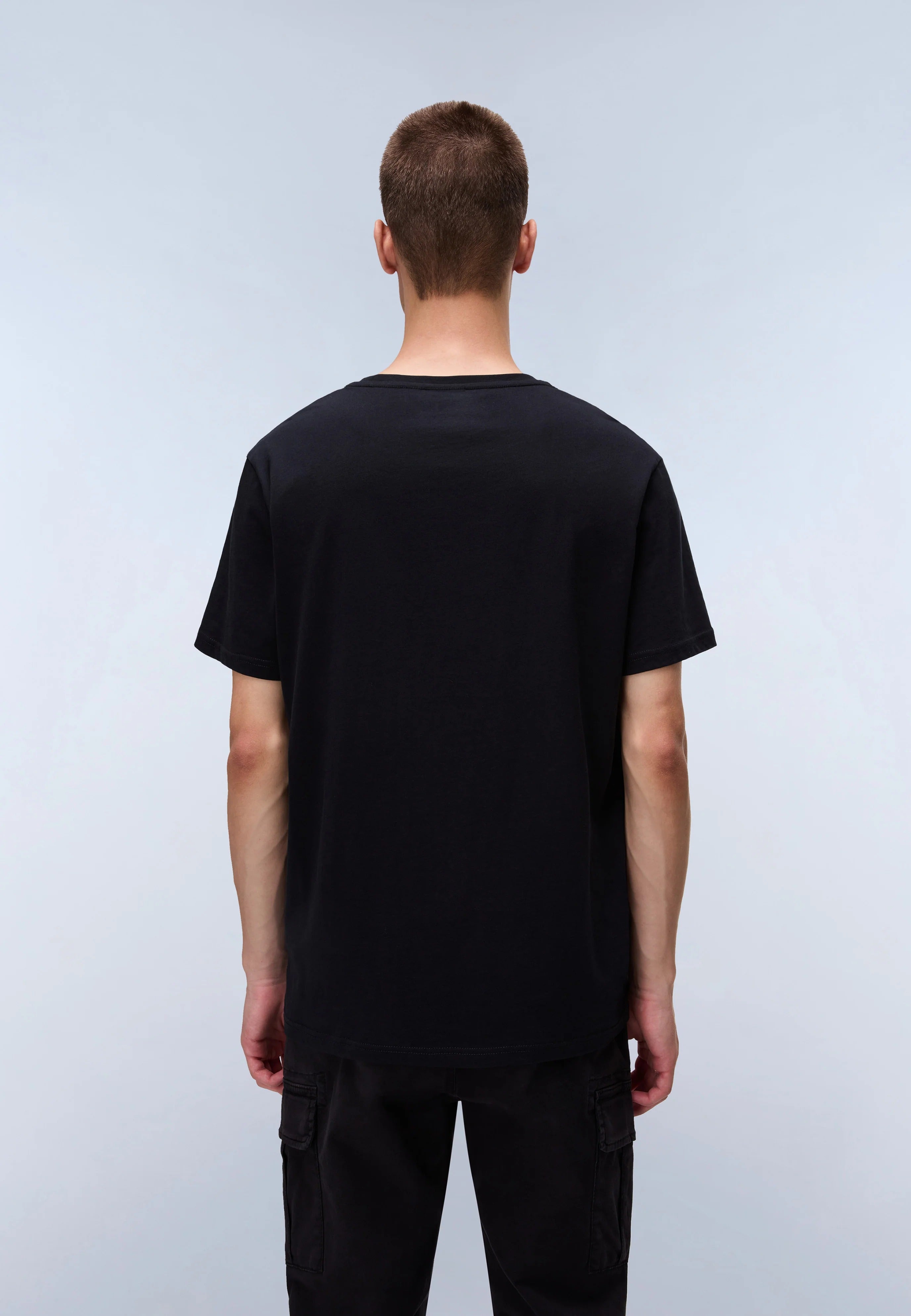 T-Shirt SALIS SS in Black T-Shirts Napapijri