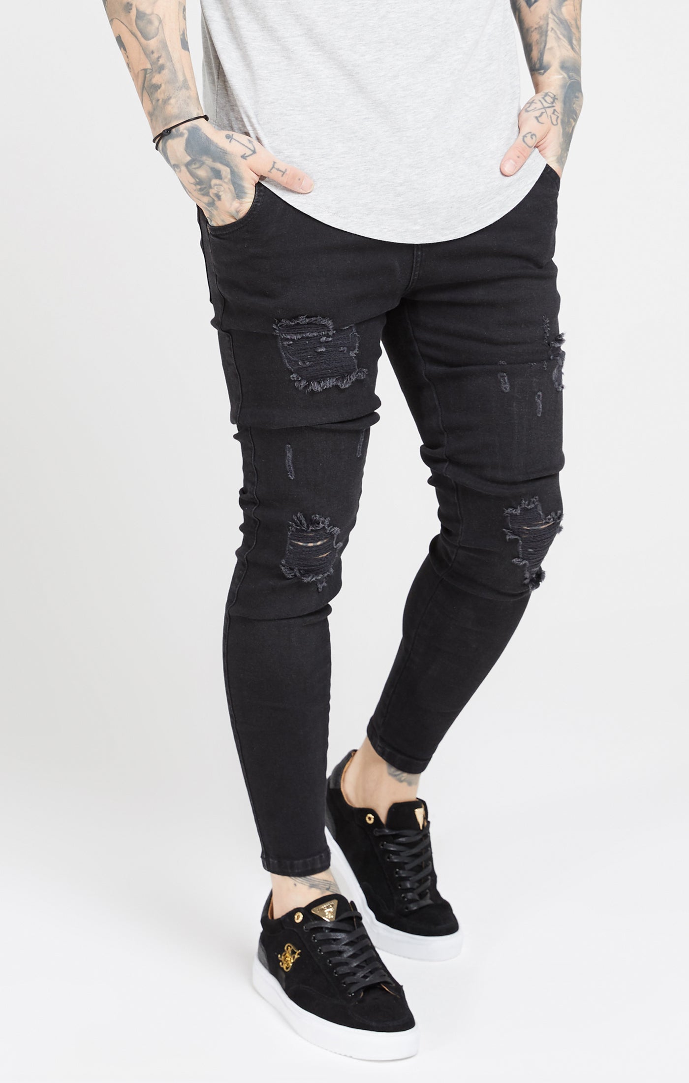 Essential Distressed Skinny Jean in Black Jeans SikSilk