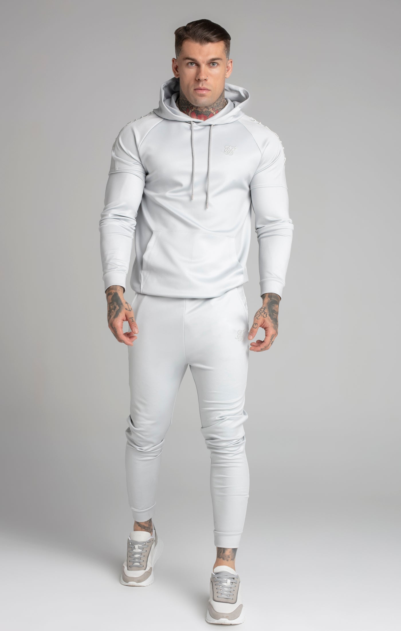 Embroidered Panel Cuffed Pant in Grey Hosen SikSilk