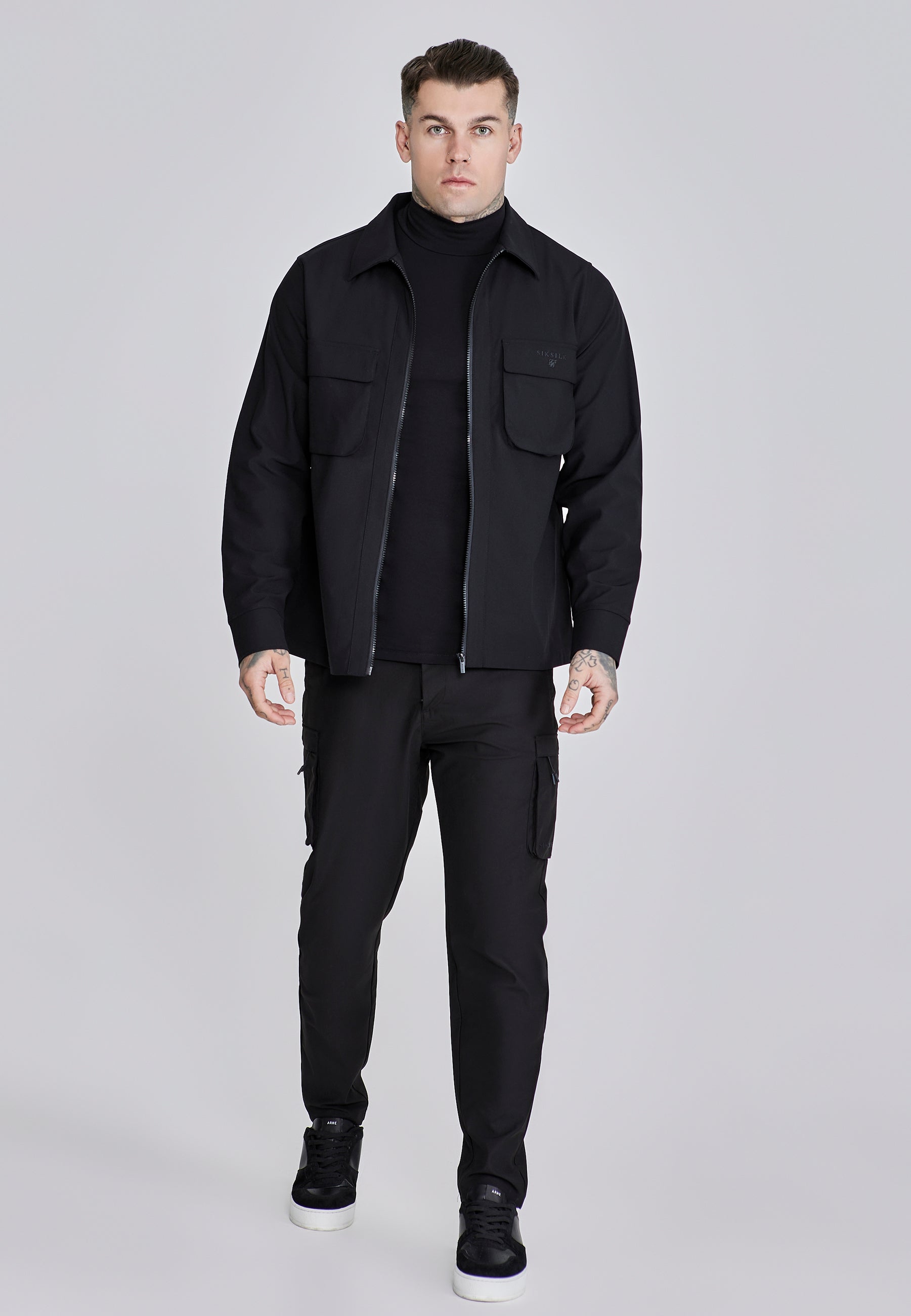 Utility Overshirt in Black Hemden SikSilk