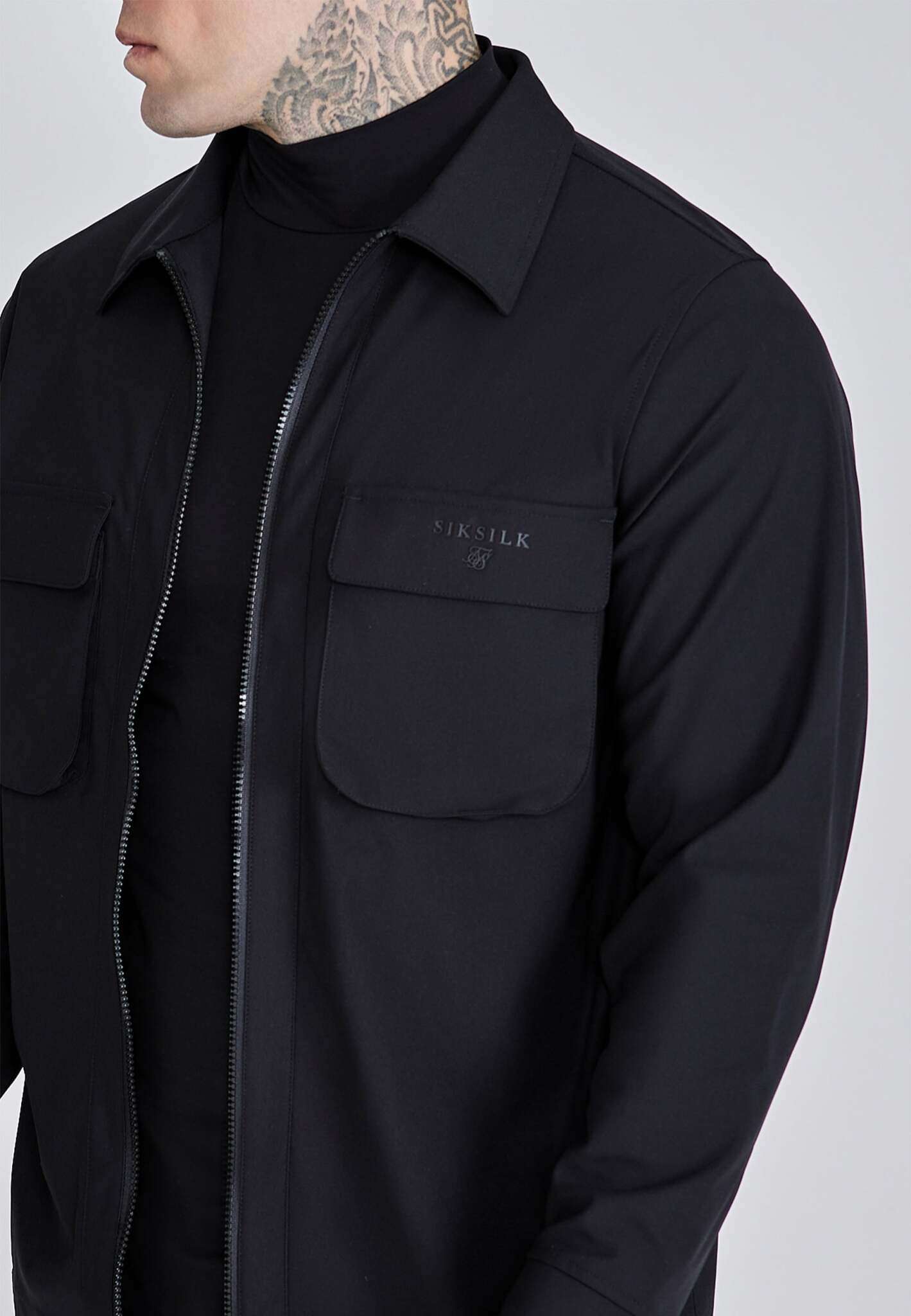 Utility Overshirt in Black Hemden SikSilk
