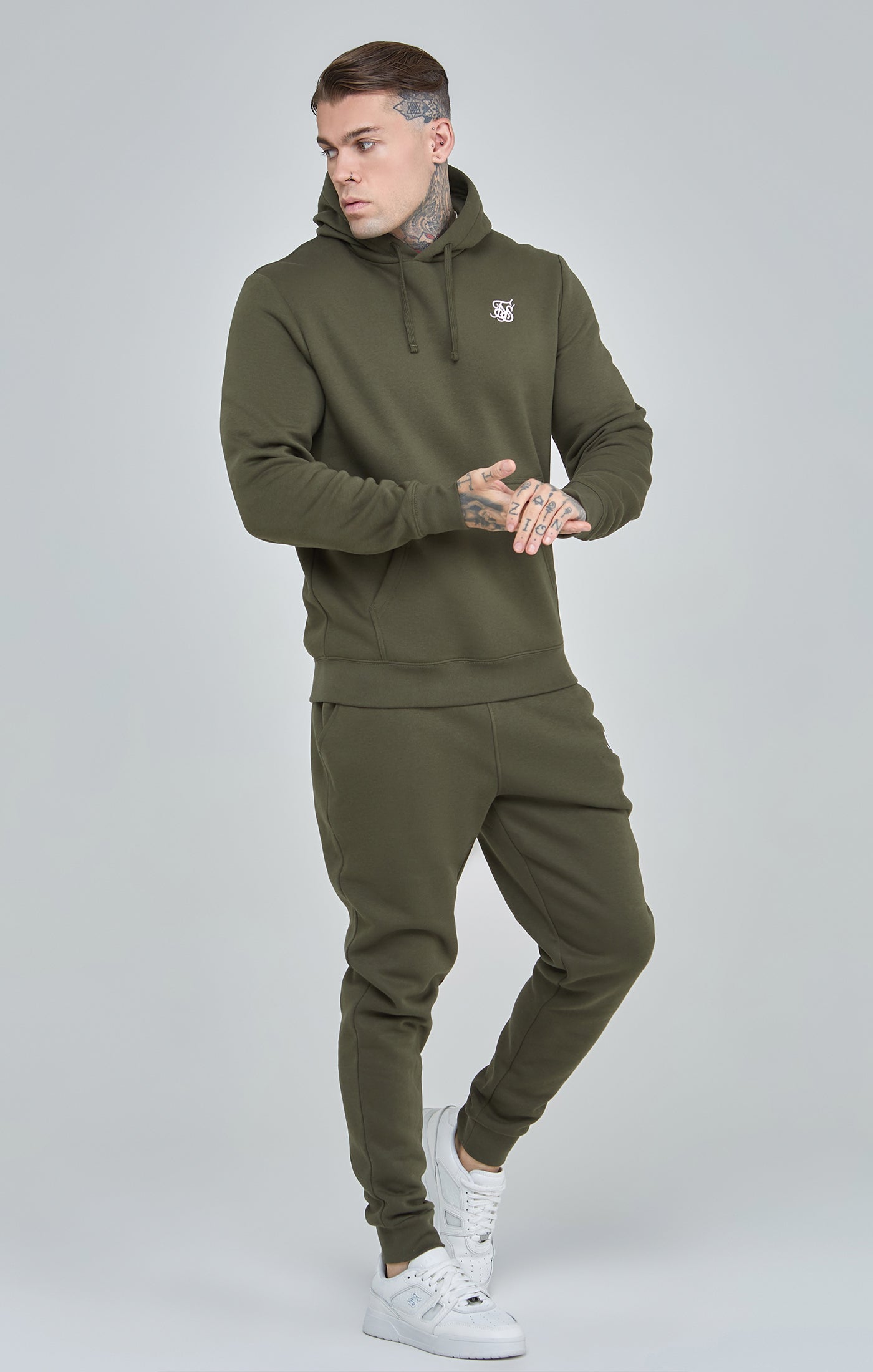 Essential Overhead Hoodie in Khaki Kapuzenpullover SikSilk   